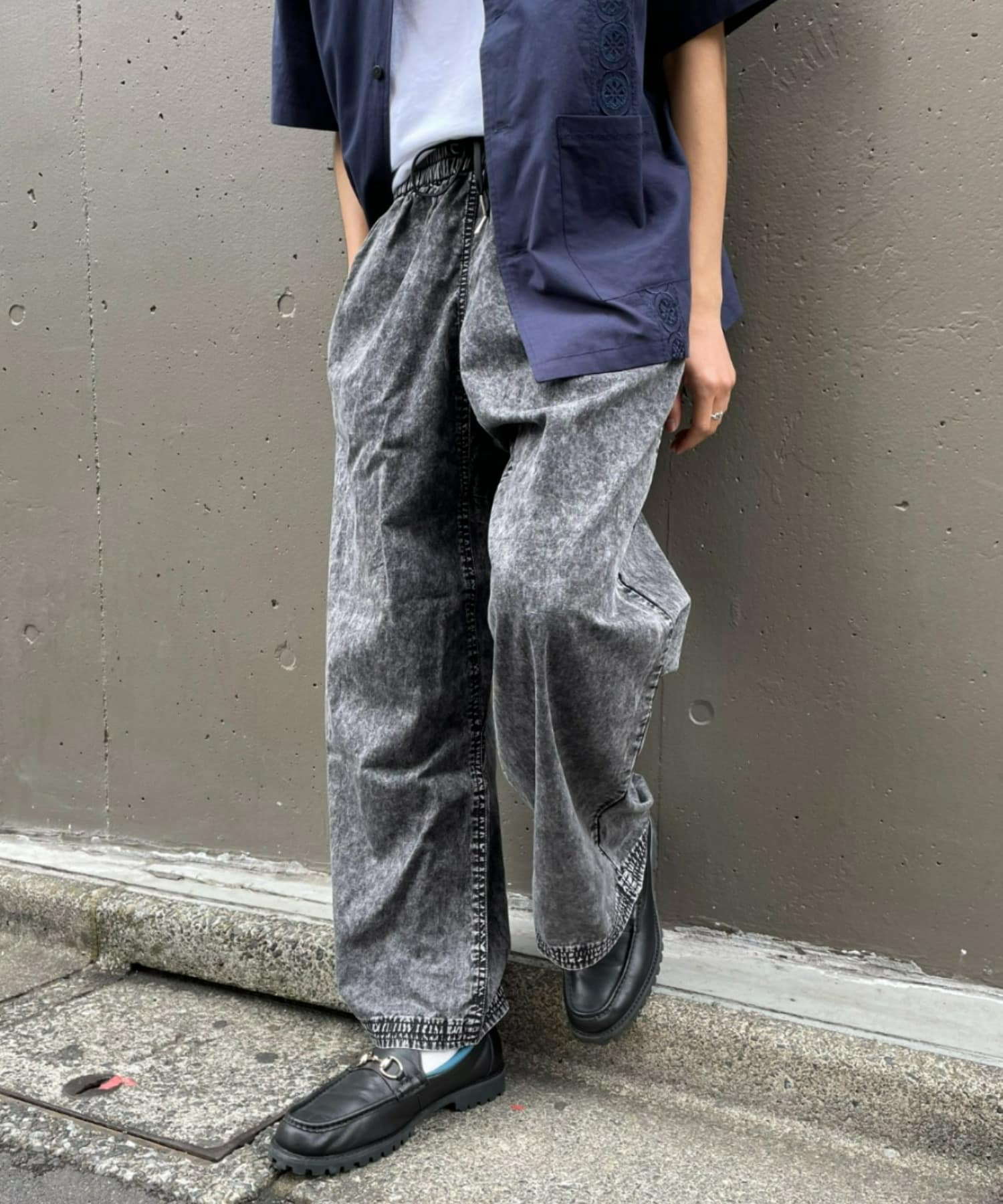 セットアップで着こなせる フロスト加工ワイドパンツ Ciaopanic チャオパニック メンズ Pal Closet パルクローゼット パルグループ公式ファッション通販サイト