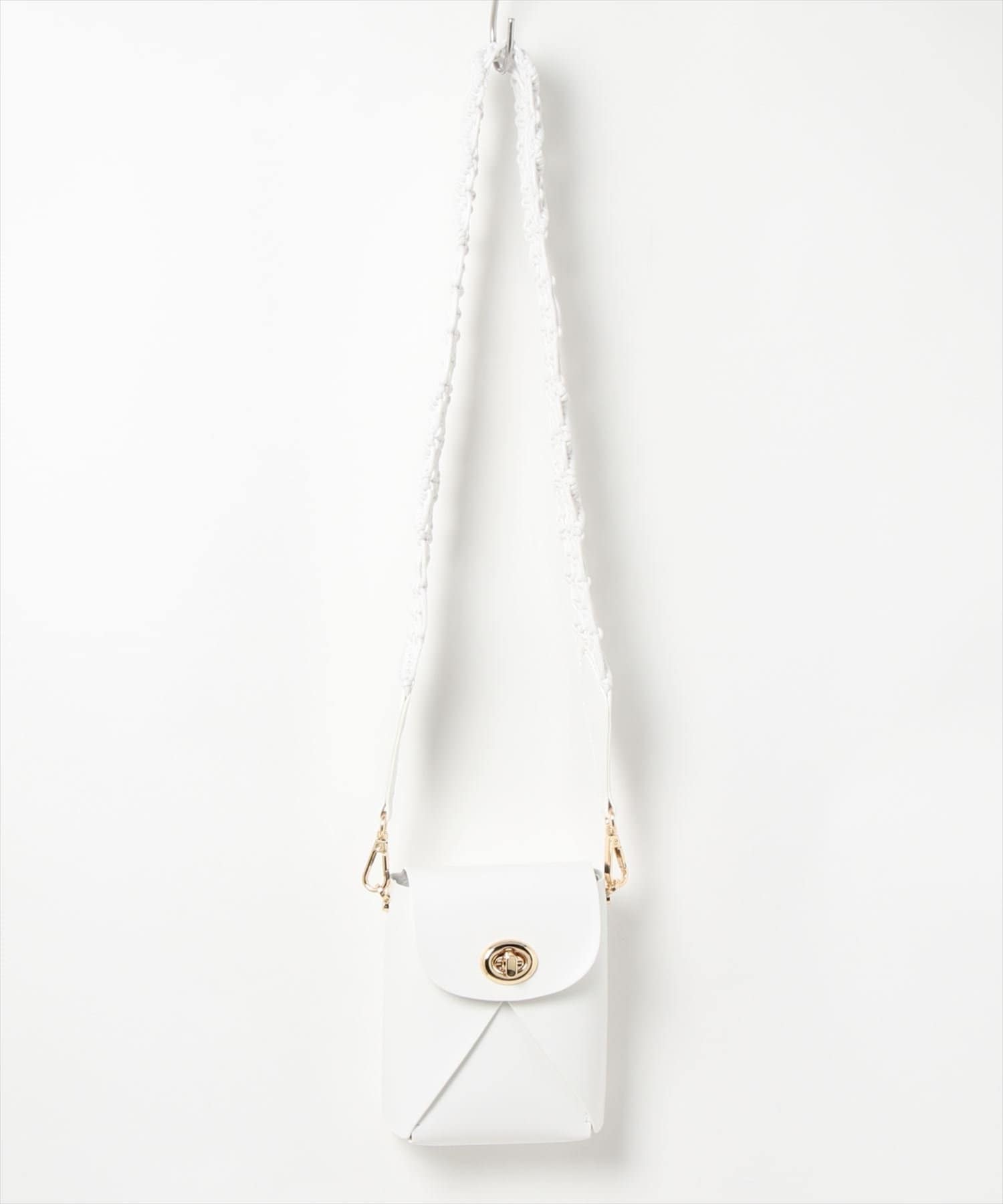 natural couture(ナチュラルクチュール) マクラメショルダースマホソルダーバッグ