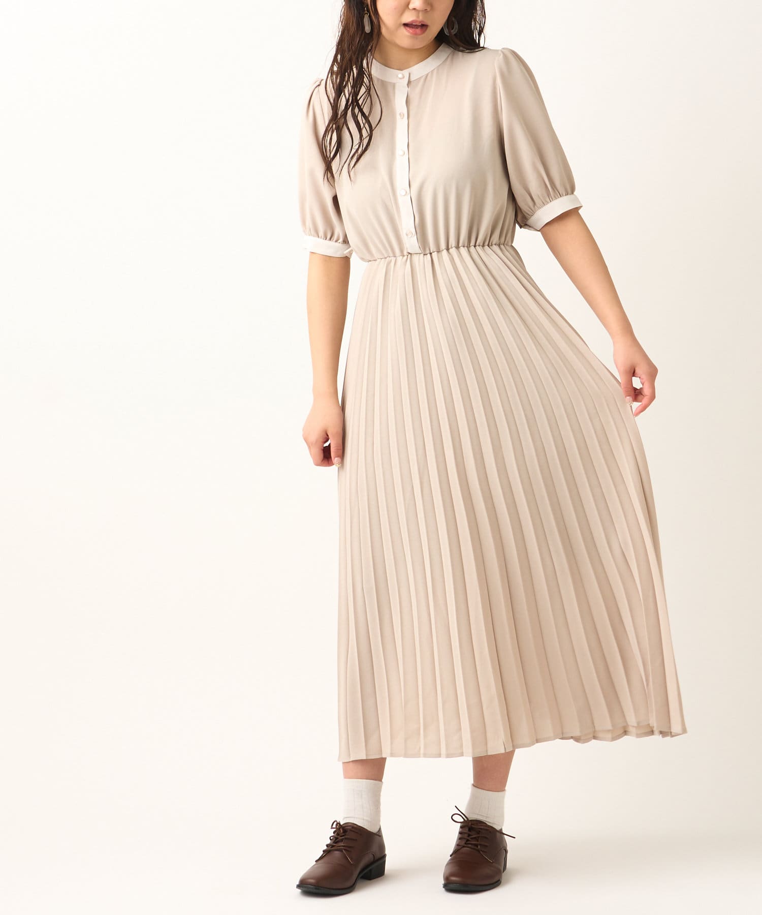 配色バンドーカラープリーツワンピース Olive Des Olive Outlet オリーブ デ オリーブ アウトレット レディース Pal Closet パルクローゼット パルグループ公式ファッション通販サイト