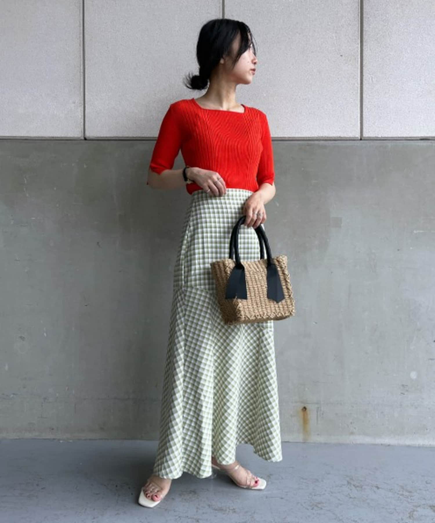 Thevon.(ゼヴォン) 【新色追加！】スクエアネック5分袖リブニット