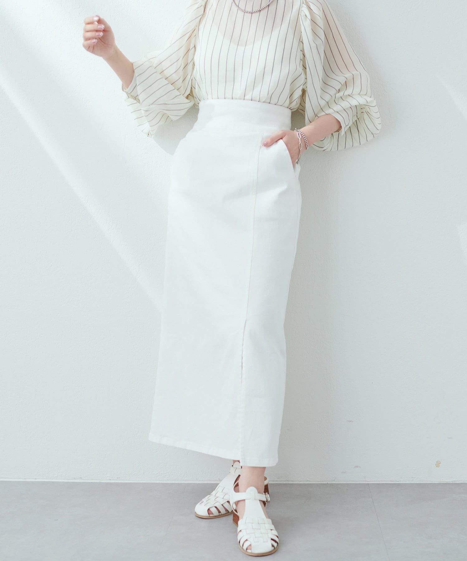 natural couture(ナチュラルクチュール) 今季履きたい美シルエットアイテム タイトスリットハイウエストスカート