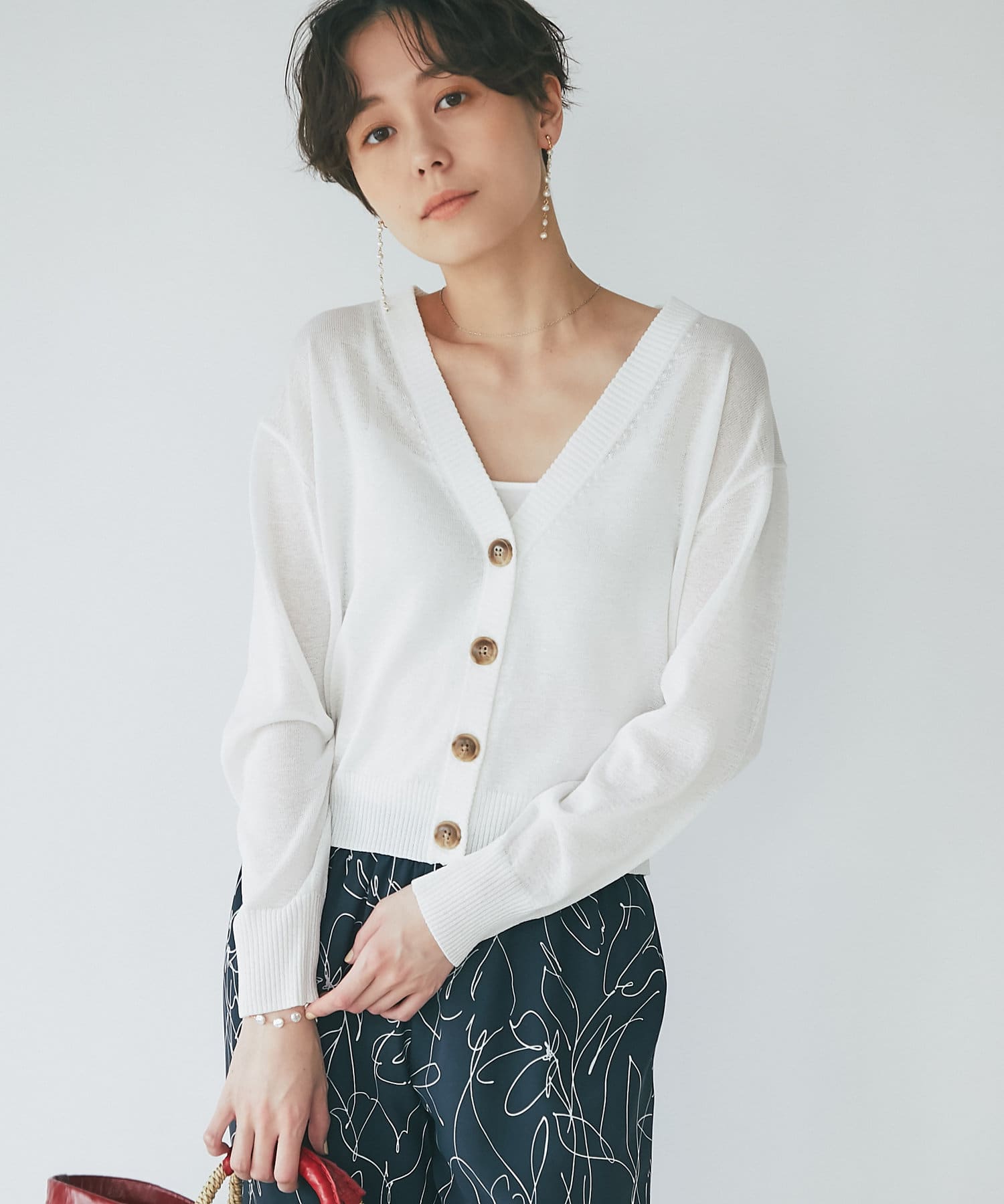 日常着使い ストローヤーンvネックカーディガン Un Dix Cors アンディコール レディース Pal Closet パルクローゼット パルグループ公式ファッション通販サイト