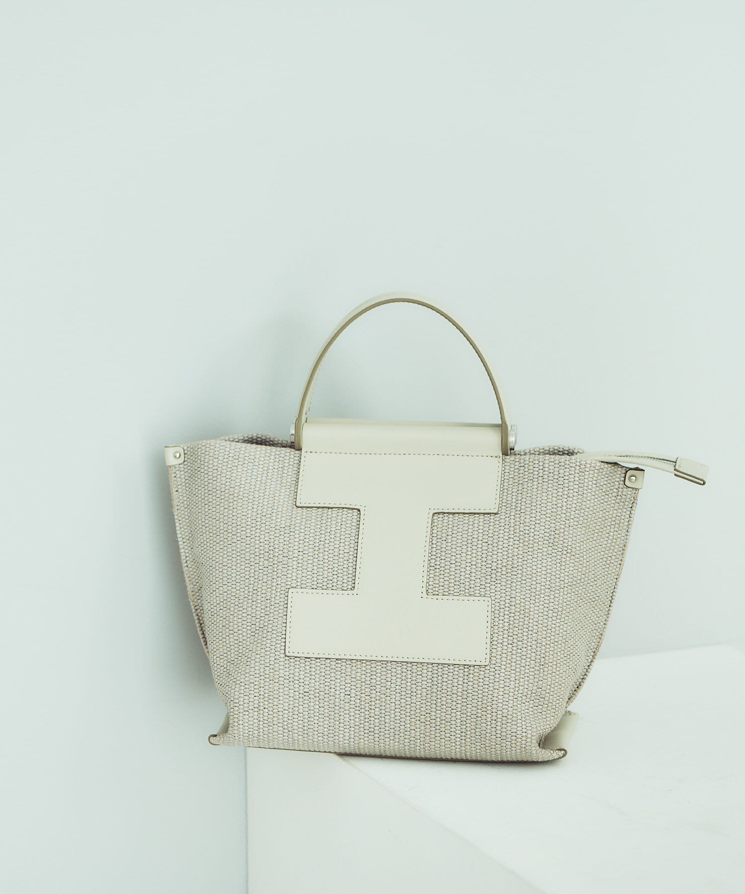 タイムセール最終値下げ早い者勝ちiacucciナチュラルストロー トートバッグ タイムセール最終値下げ早い者勝ちiacucciナチュラルストロー