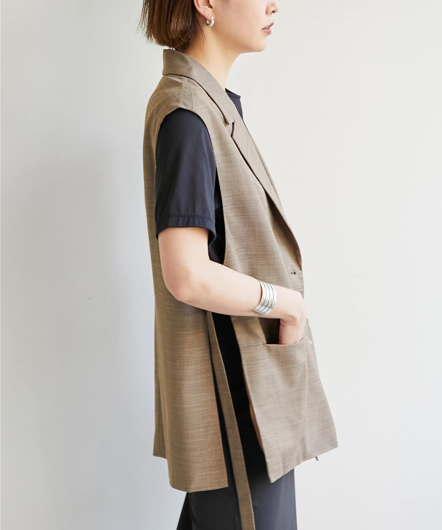 Gallardagalante 背中開きジャケット ジレ 新品 生まれのブランドで