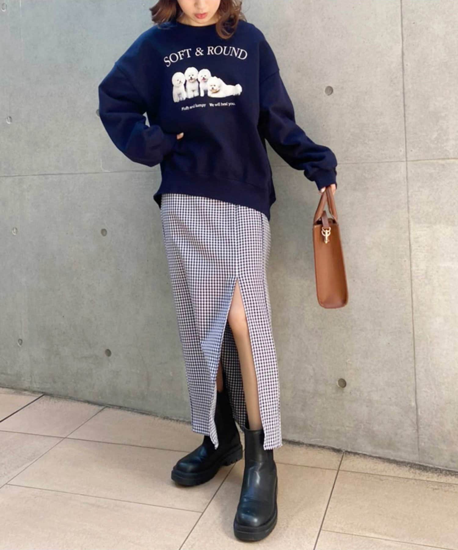 NICE CLAUP / OLIVE des OLIVE OUTLET(ナイスクラップ  / オリーブ デ オリーブ アウトレット) 【one after another】whitedogプリントスウェット