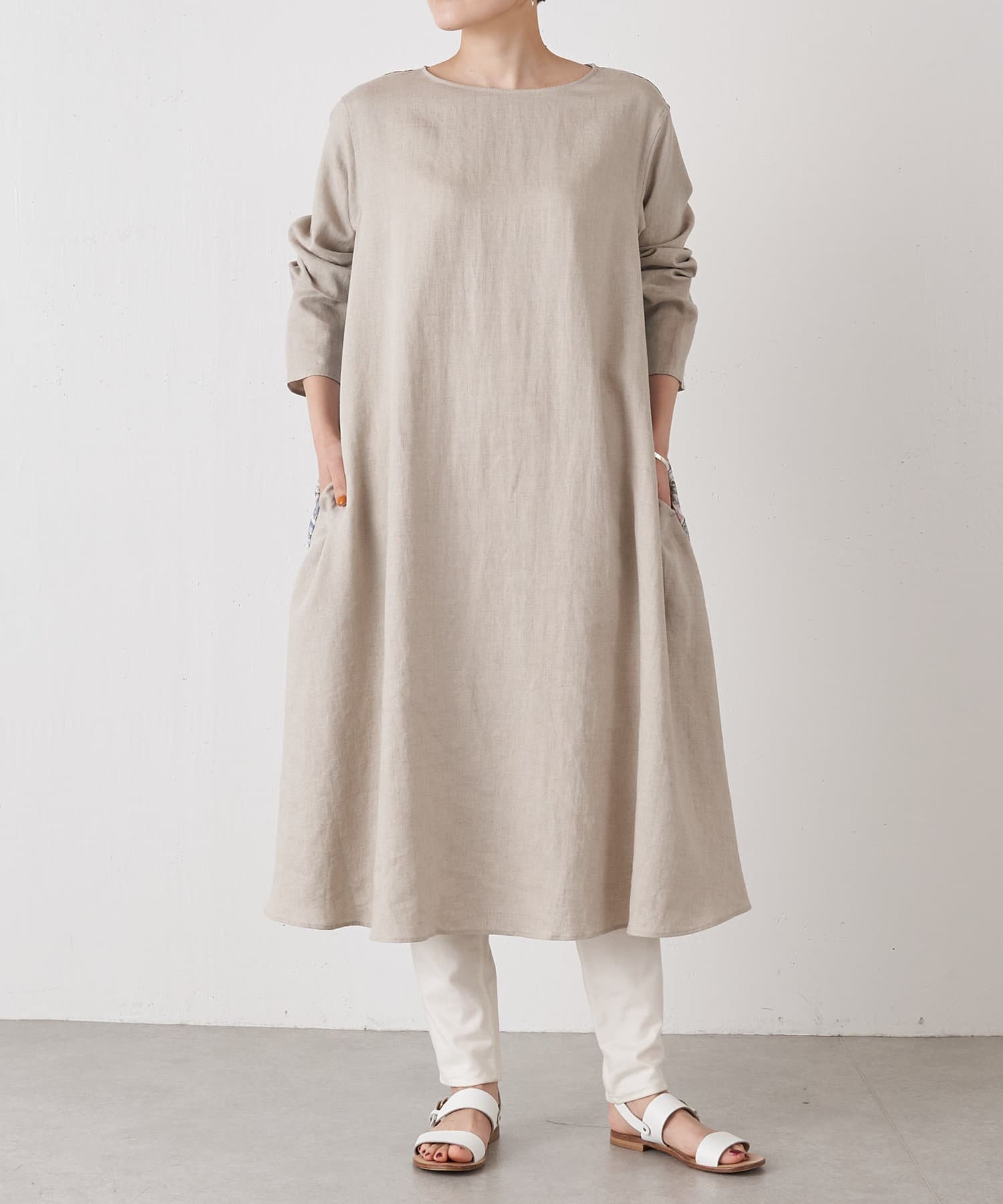 Liveでご紹介 ウシロ切手プリントワンピース Beardsley ビアズリー レディース Pal Closet パルクローゼット パルグループ公式ファッション通販サイト