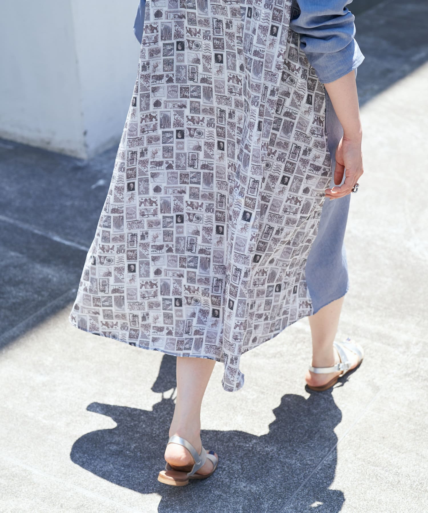 Liveでご紹介 ウシロ切手プリントワンピース Beardsley ビアズリー レディース Pal Closet パルクローゼット パルグループ公式ファッション通販サイト