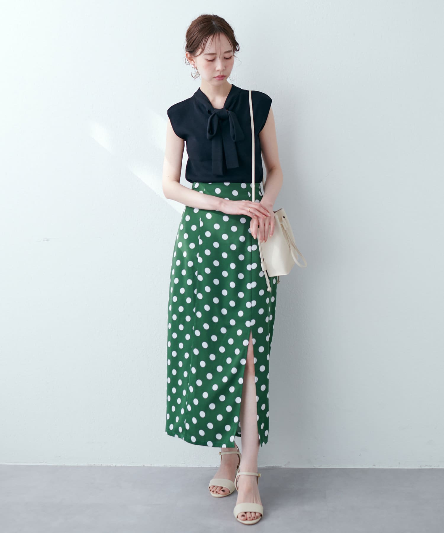 natural couture(ナチュラルクチュール) ちょっと大人な2WAYボータイニット