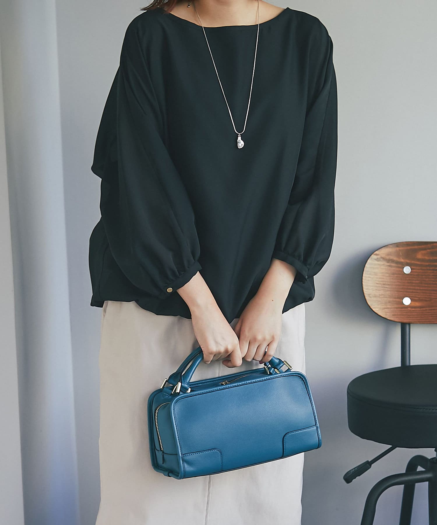 un dix cors(アンディコール) 【女性らしいふんわりブラウス】シアーバルーンブラウス