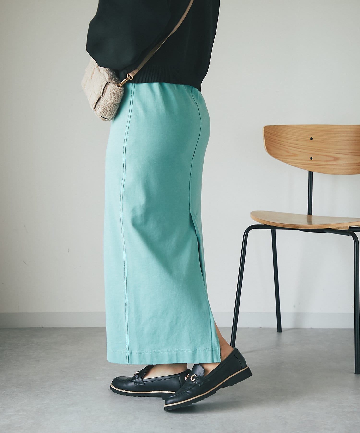 un dix cors(アンディコール) 【お仕事にも活躍】タイトロングカットスカート