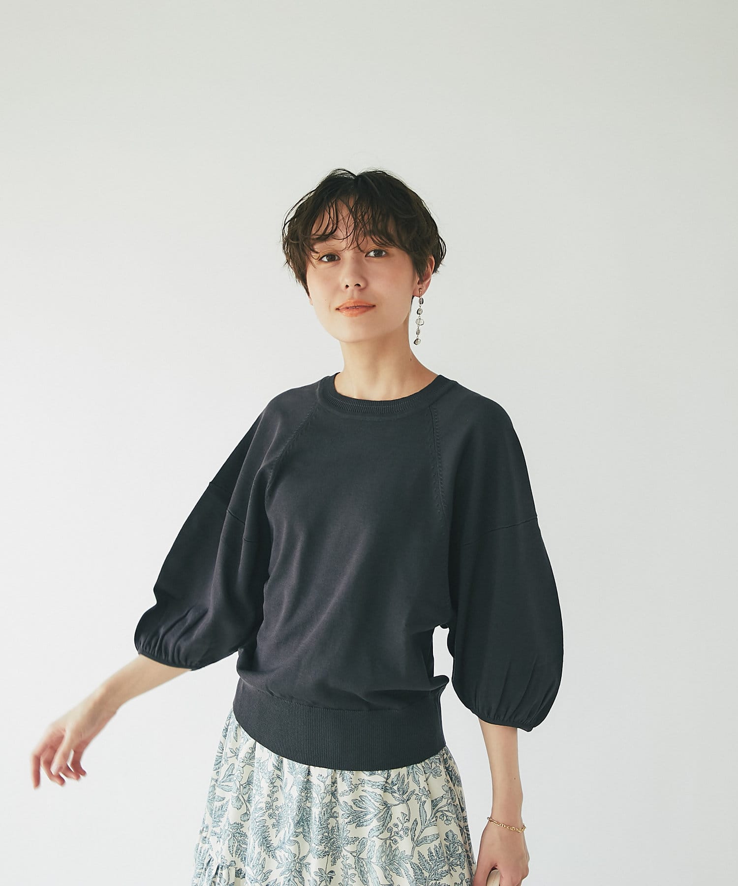 un dix cors(アンディコール) 【完成されたシルエット】麻タッチボリューム袖ニット