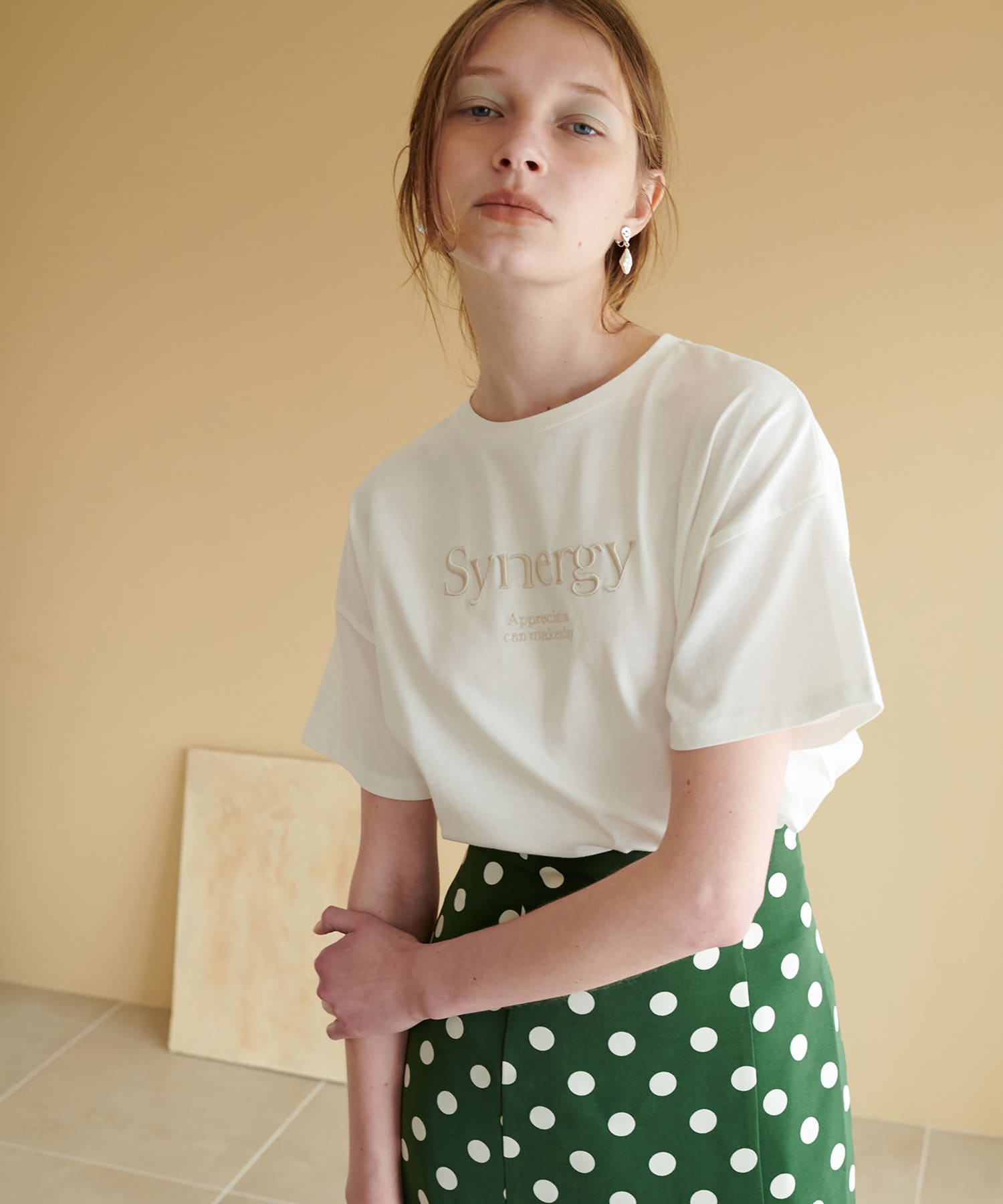 natural couture(ナチュラルクチュール) 1着は持っていたい旬アイテム ちょいゆる刺繍ロゴＴ