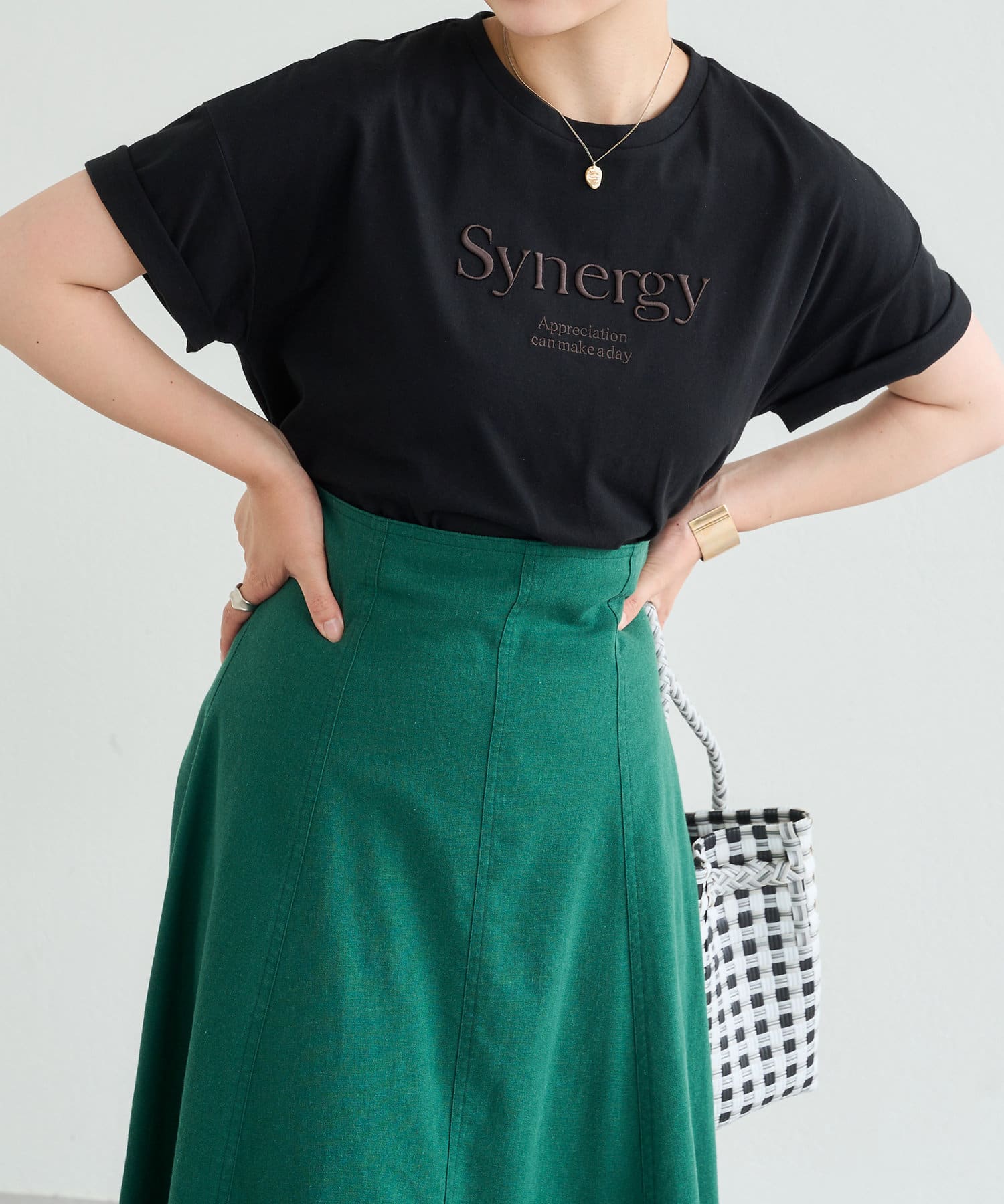 natural couture(ナチュラルクチュール) 1着は持っていたい旬アイテム ちょいゆる刺繍ロゴＴ