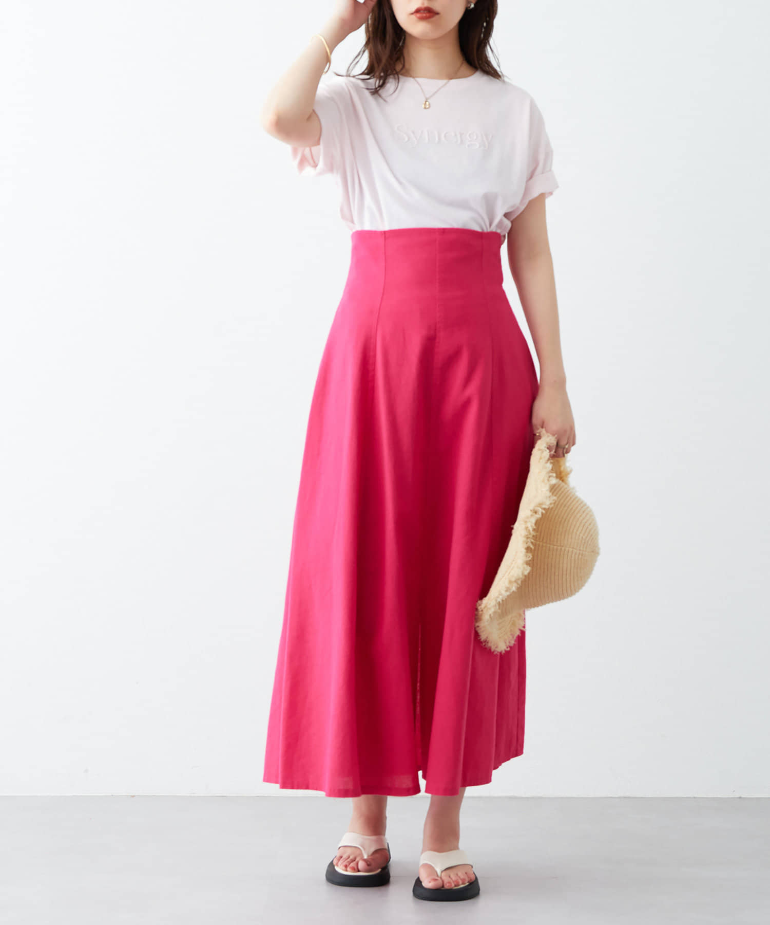 natural couture(ナチュラルクチュール) 1着は持っていたい旬アイテム ちょいゆる刺繍ロゴＴ