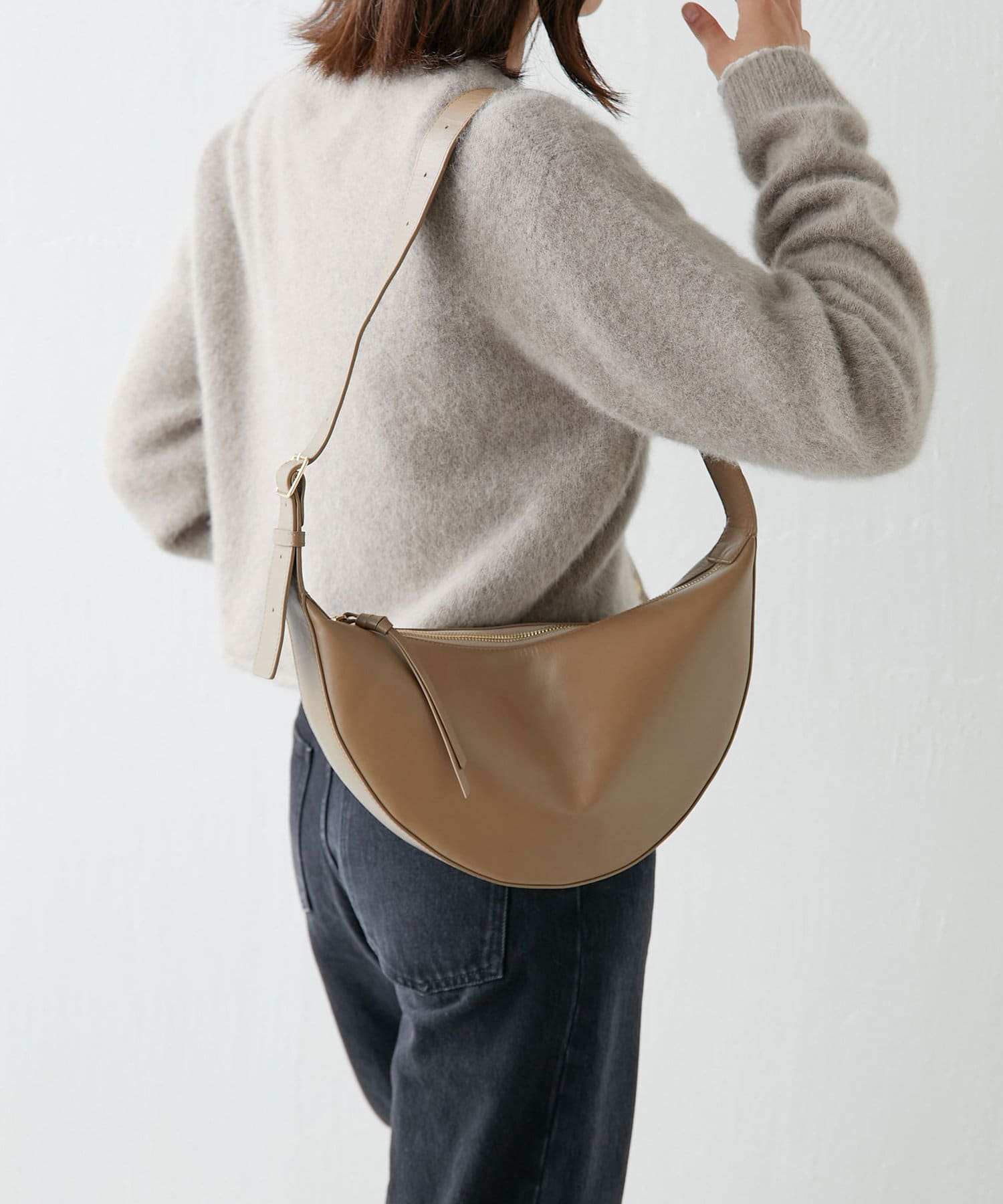 GALLARDAGALANTE 【2.718】スリーククロスボディバッグ 新品