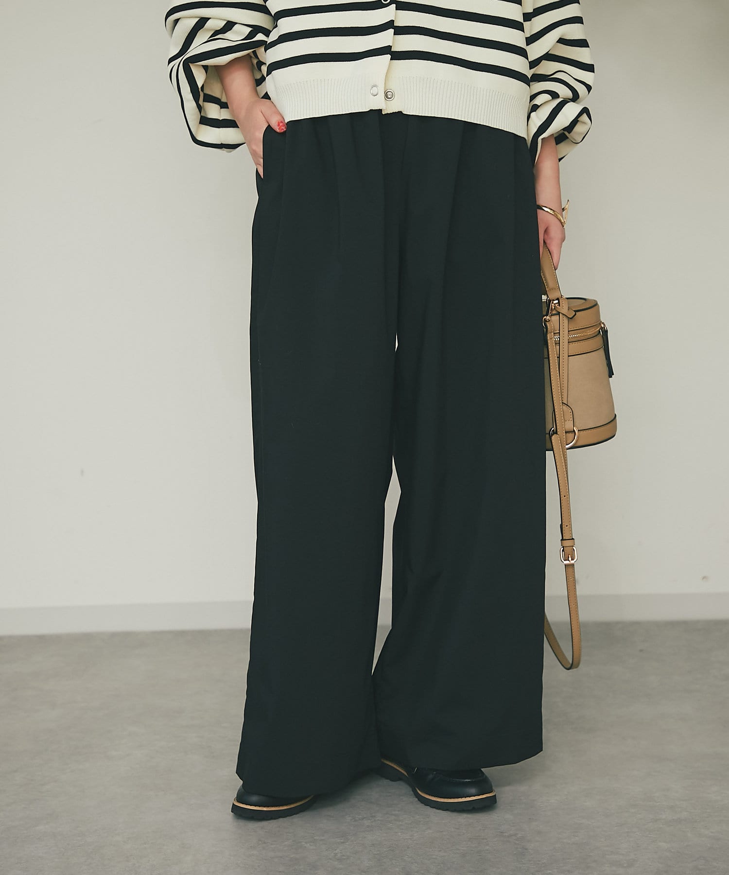 un dix cors(アンディコール) 【定番アイテム】キャタピラーパンツ