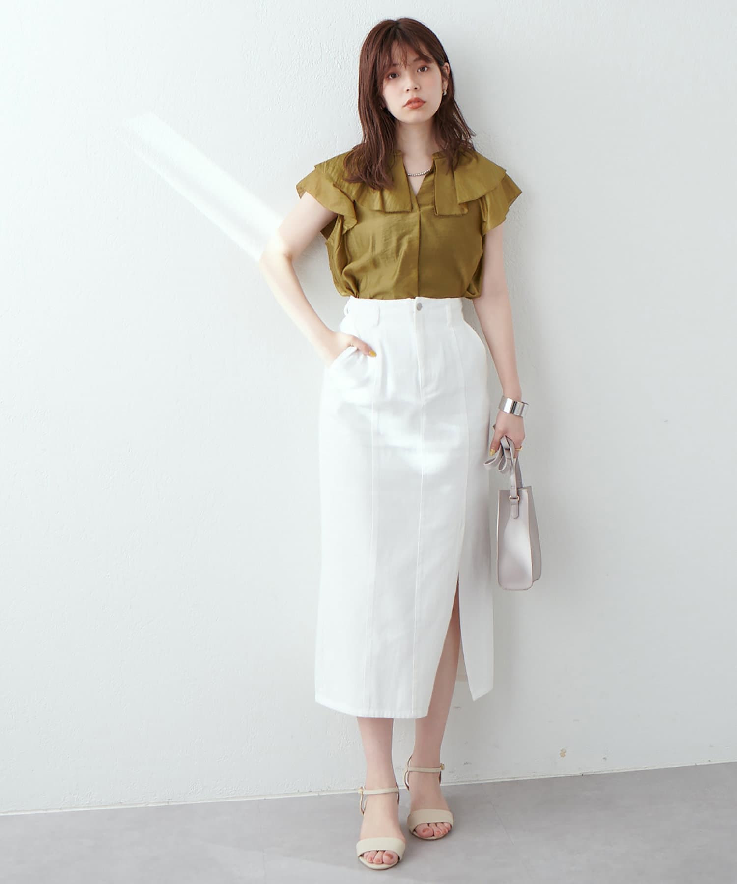 natural couture(ナチュラルクチュール) 深めスリットデニムナロースカート