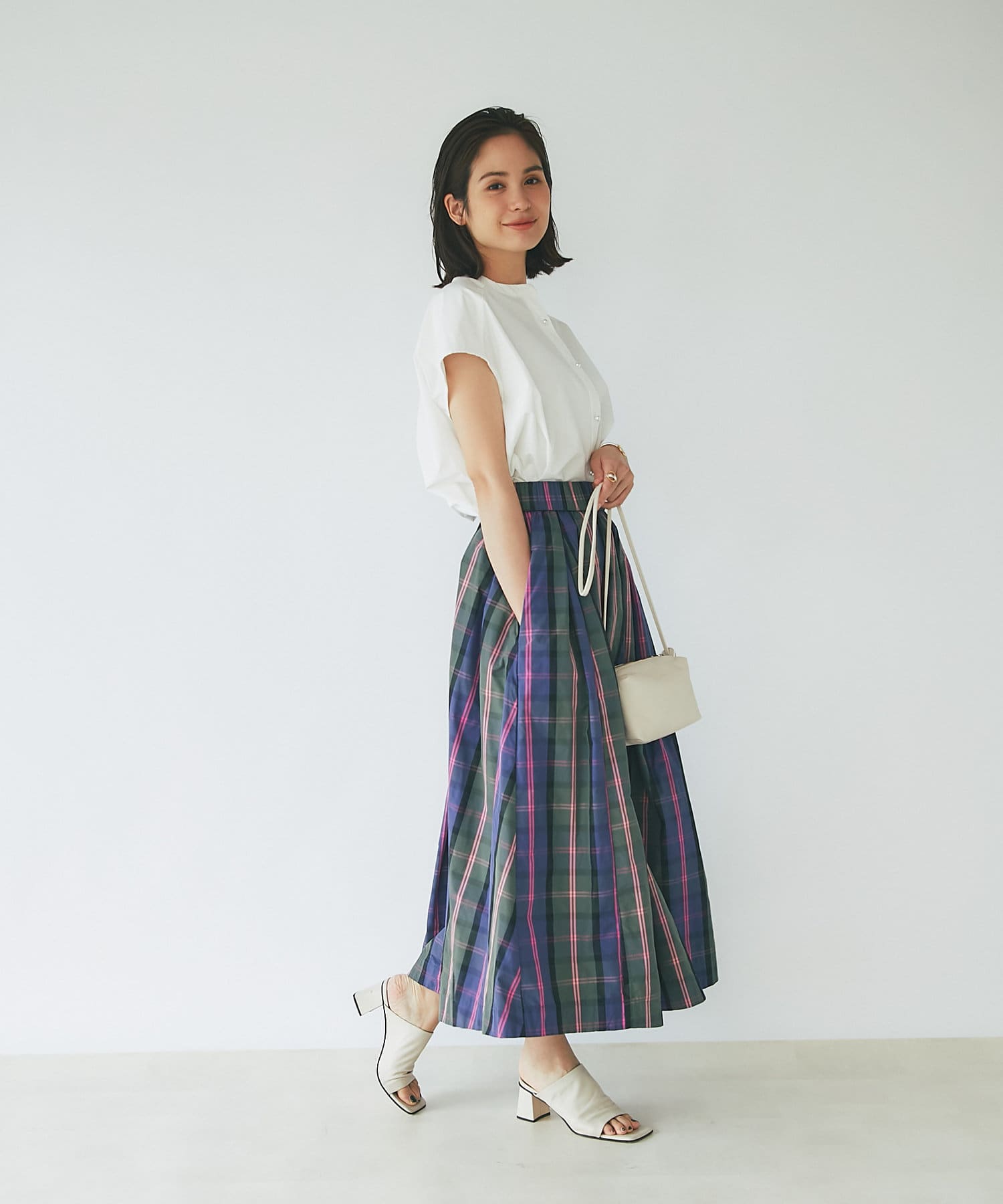 新品タグ付✨ラブティックボンボン パールボタンオーバーシャツ ゆったり3way パールボタンオーバーシャツ | La boutique BonBon(ラブティック