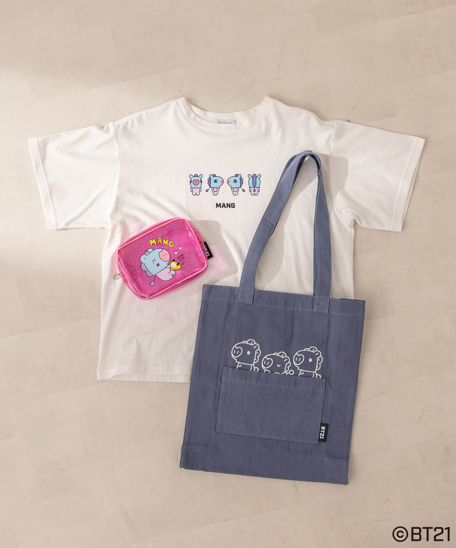 OLIVE des OLIVE(オリーブ デ オリーブ) BT21クリアポーチ