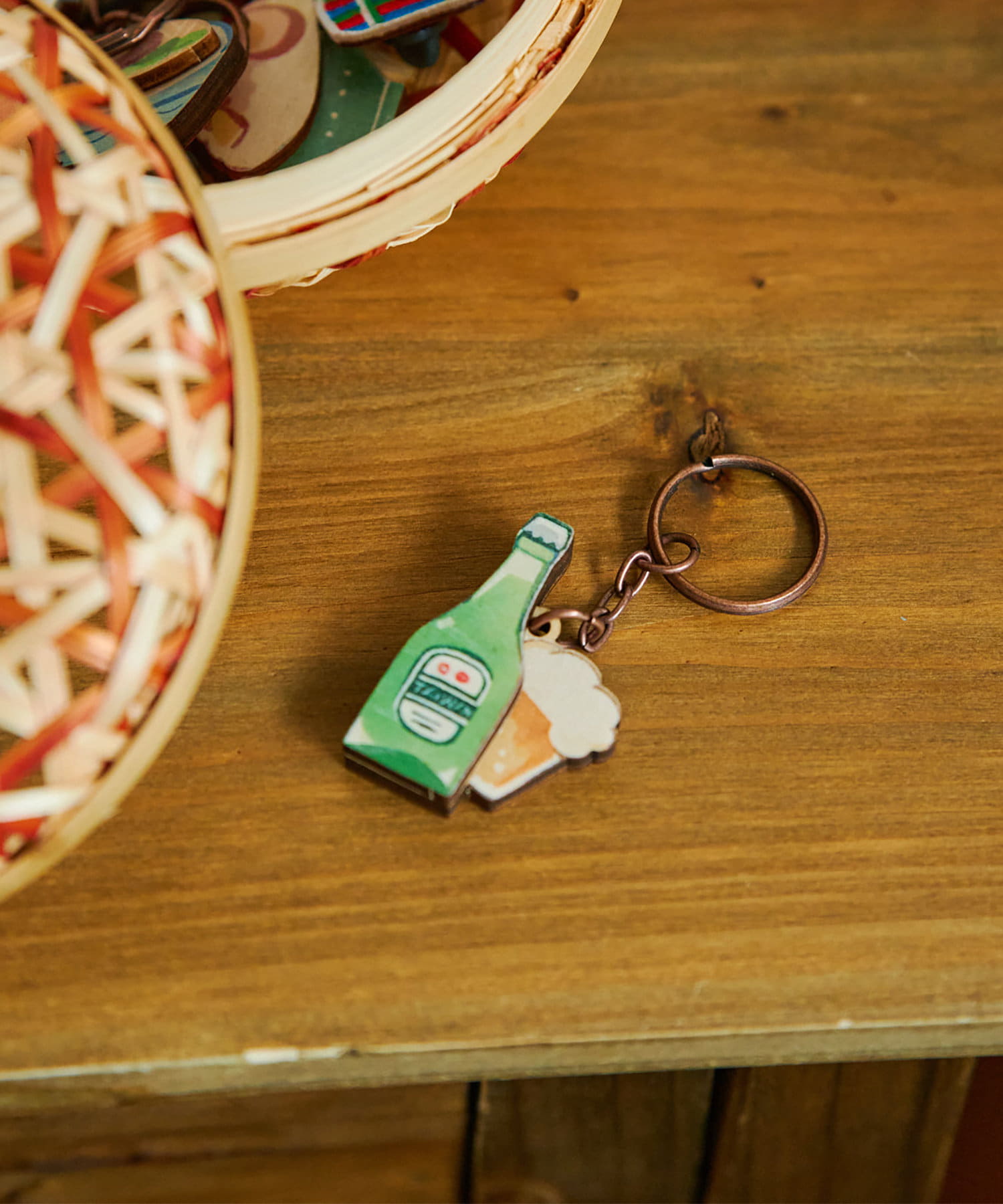 台湾商店 台湾モチーフキーホルダー ビール Salut サリュ ライフスタイル Pal Closet パルクローゼット パルグループ公式ファッション通販サイト