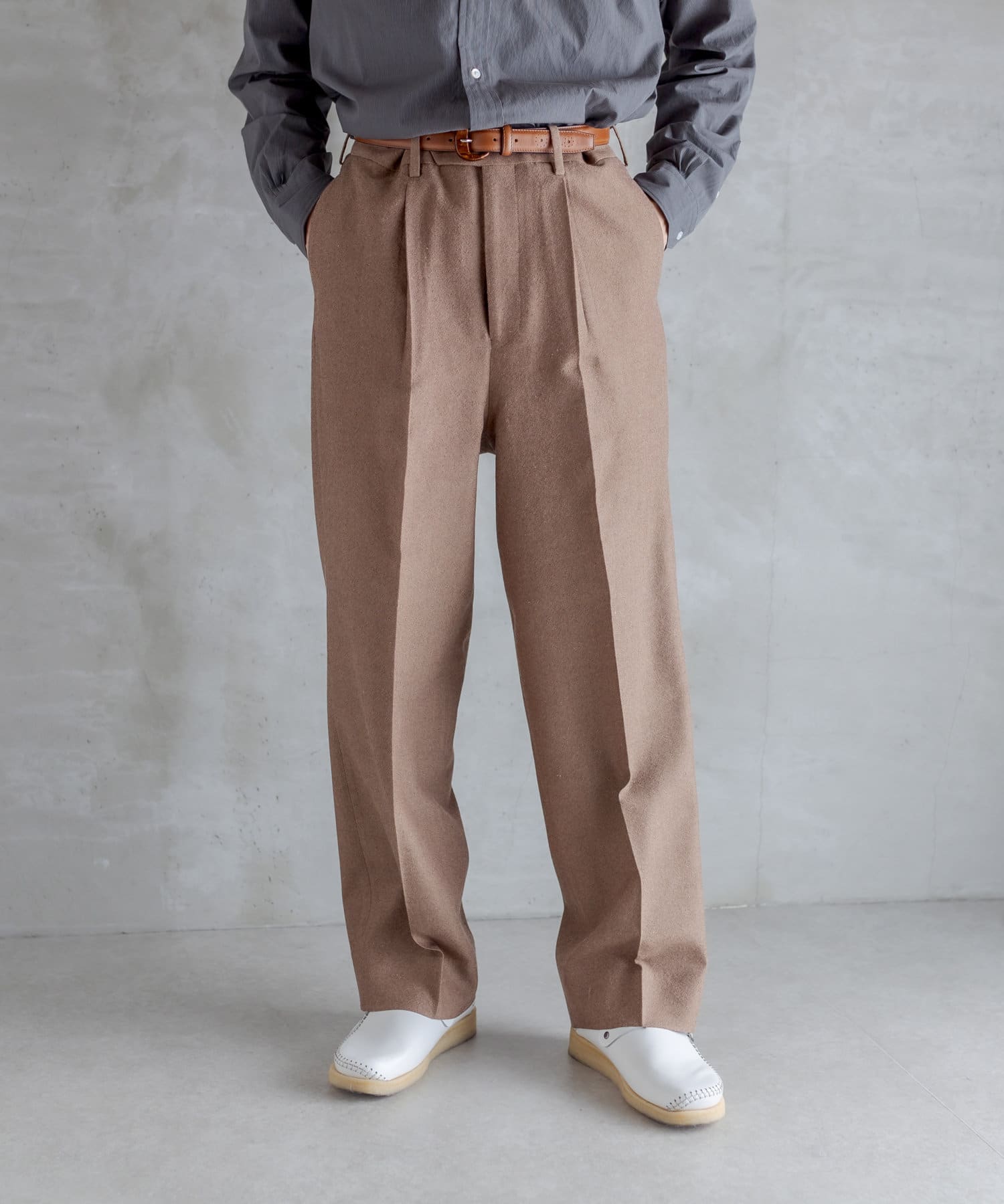 Phlannèl / Twill Wide Taperred Trousers | BLOOM&BRANCH(ブルーム 