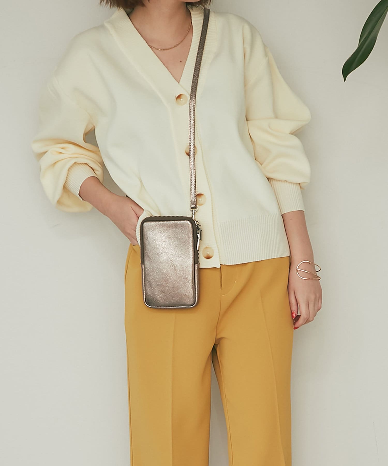 un dix cors(アンディコール) 【軽い羽織り心地】ダンボールニットショートカーディガン