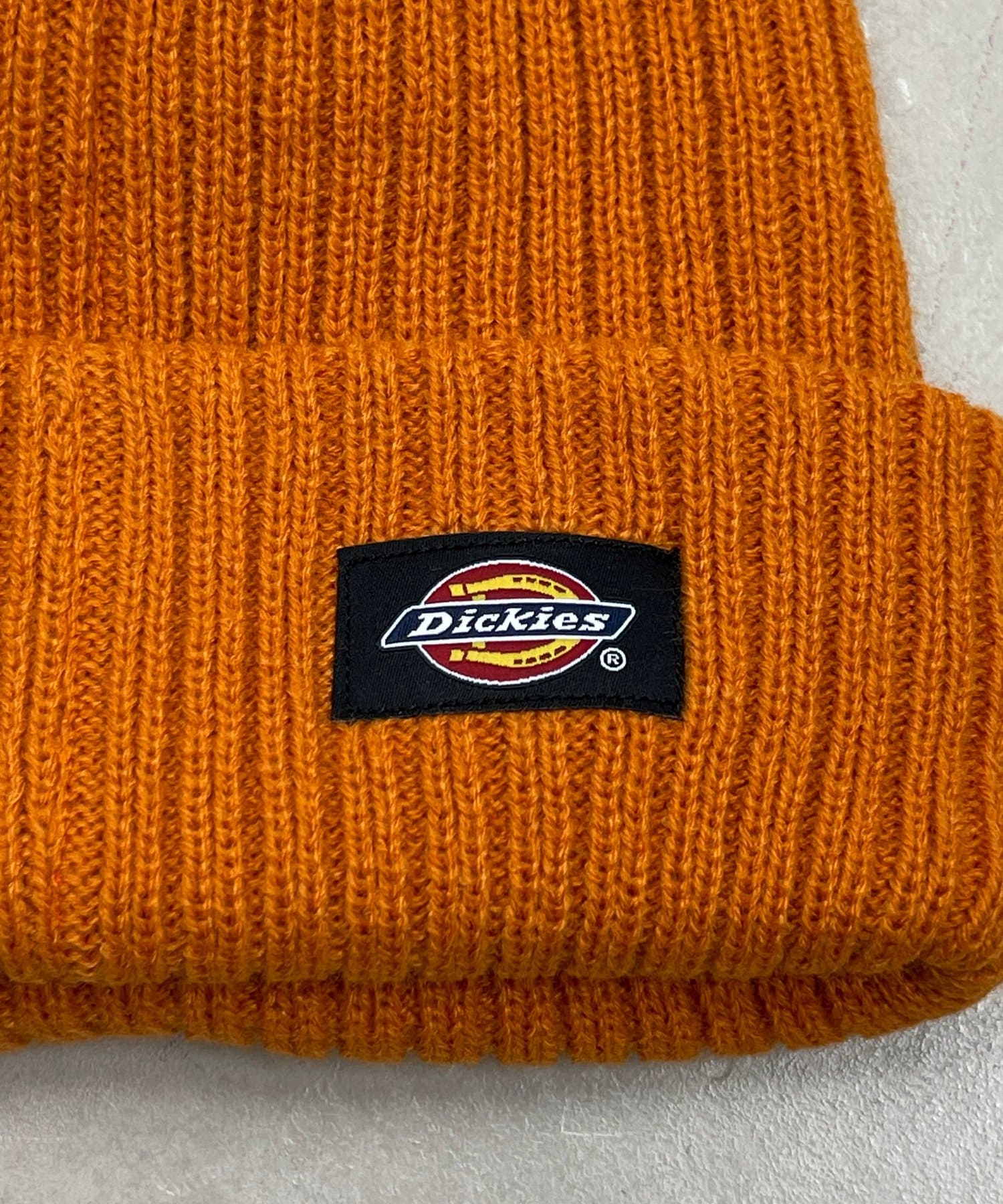 CPCM(シーピーシーエム) 【Dickies】1ポイント刺繍ロゴワッペンニットキャップ