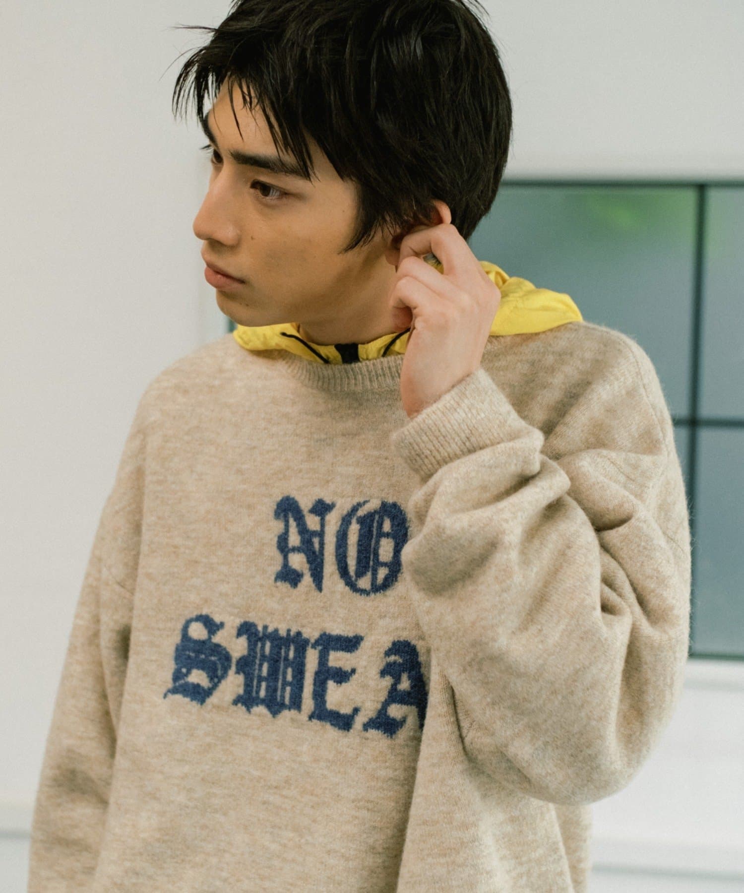 kastaneロゴニットプルオーバー