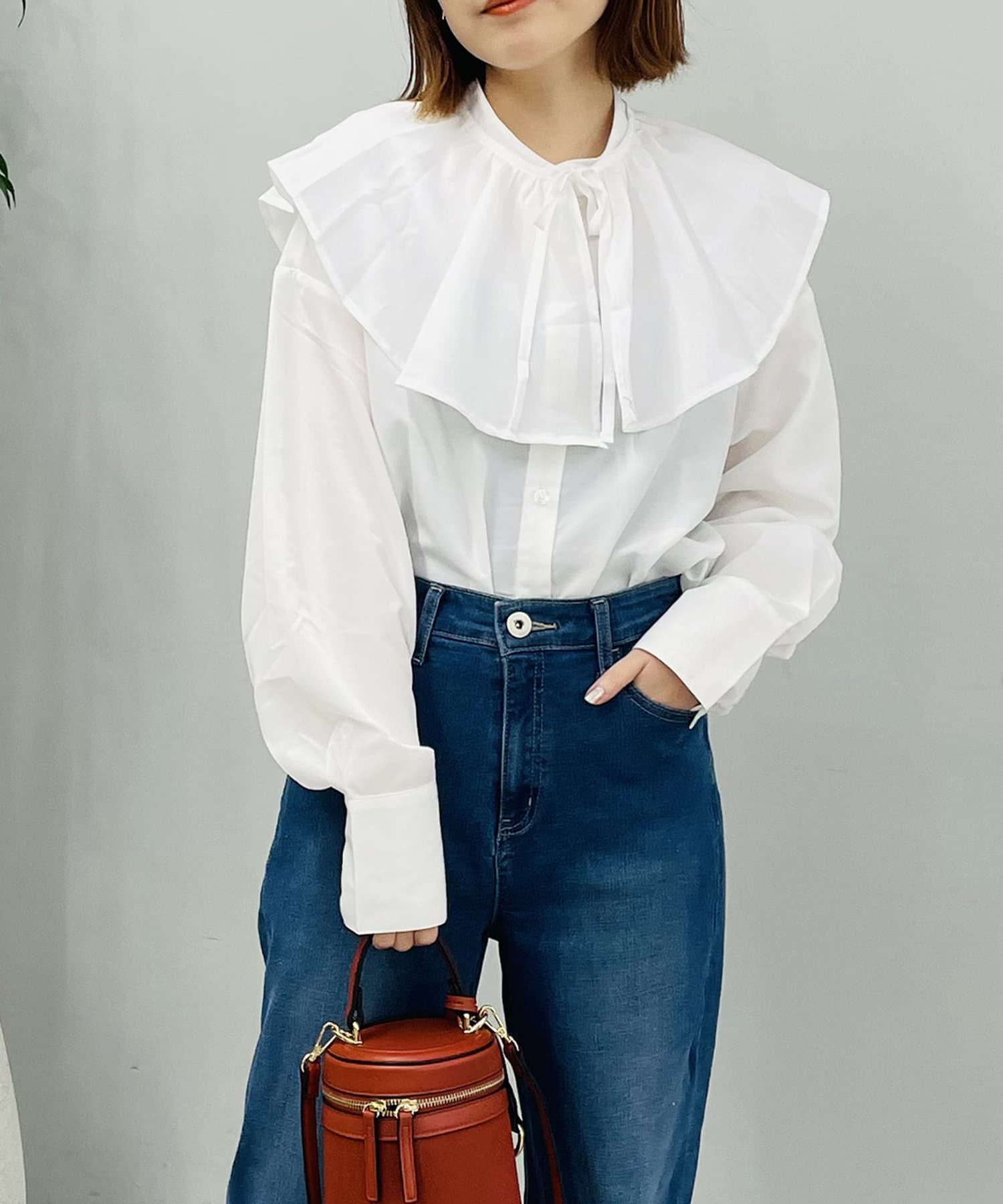 un dix cors(アンディコール) 【気分に合わせてデザインチェンジ】取り外しラッフル襟付き長袖シャツ