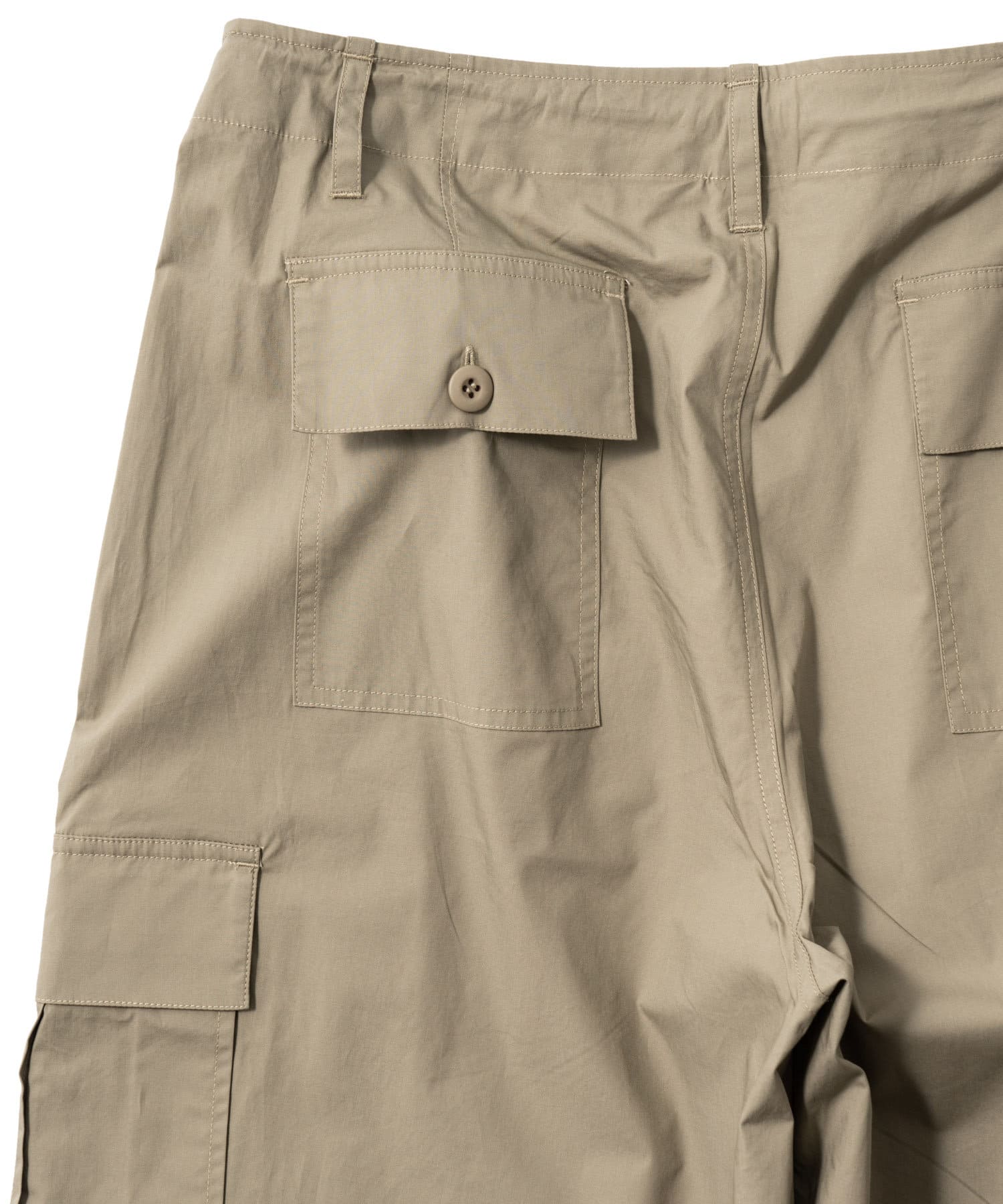 WHO’S WHO gallery(フーズフーギャラリー) COOPERパラシュートワイドパンツ