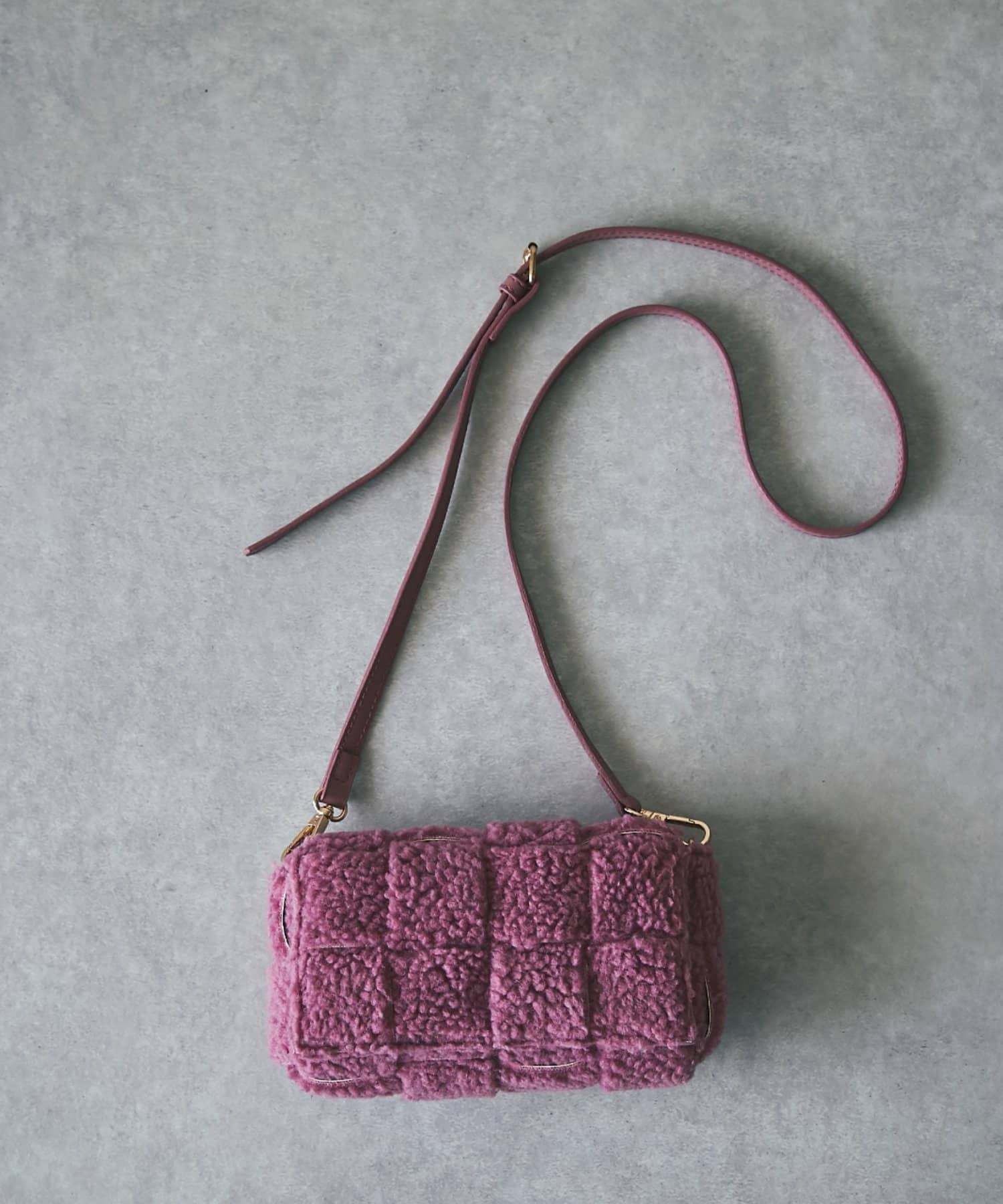 un dix cors(アンディコール) 【オトナ可愛い】ミニボアショルダー