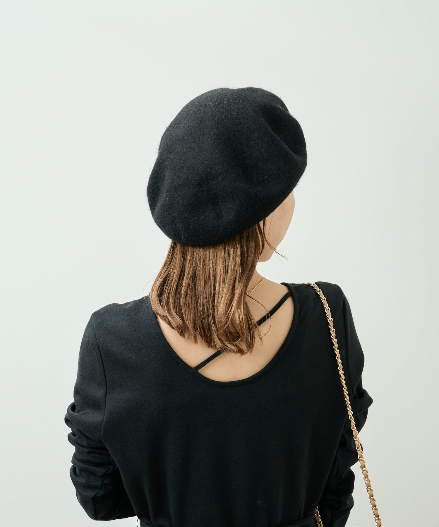 アニエスベー　 ベレー帽　グレー　 ロゴ付き　フランス製❗️  ユニセックス