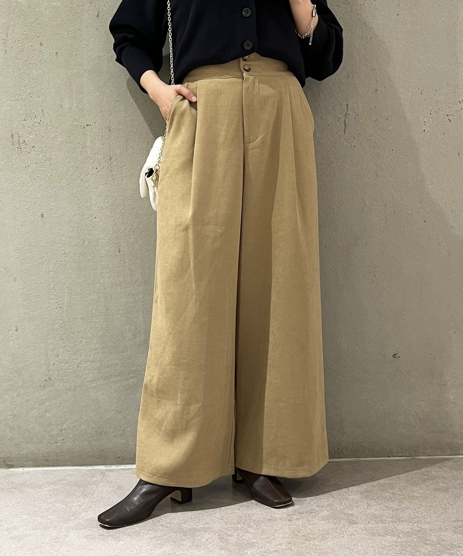 un dix cors(アンディコール) 【脚長効果あり】起毛ツイルハイウエストワイドパンツ