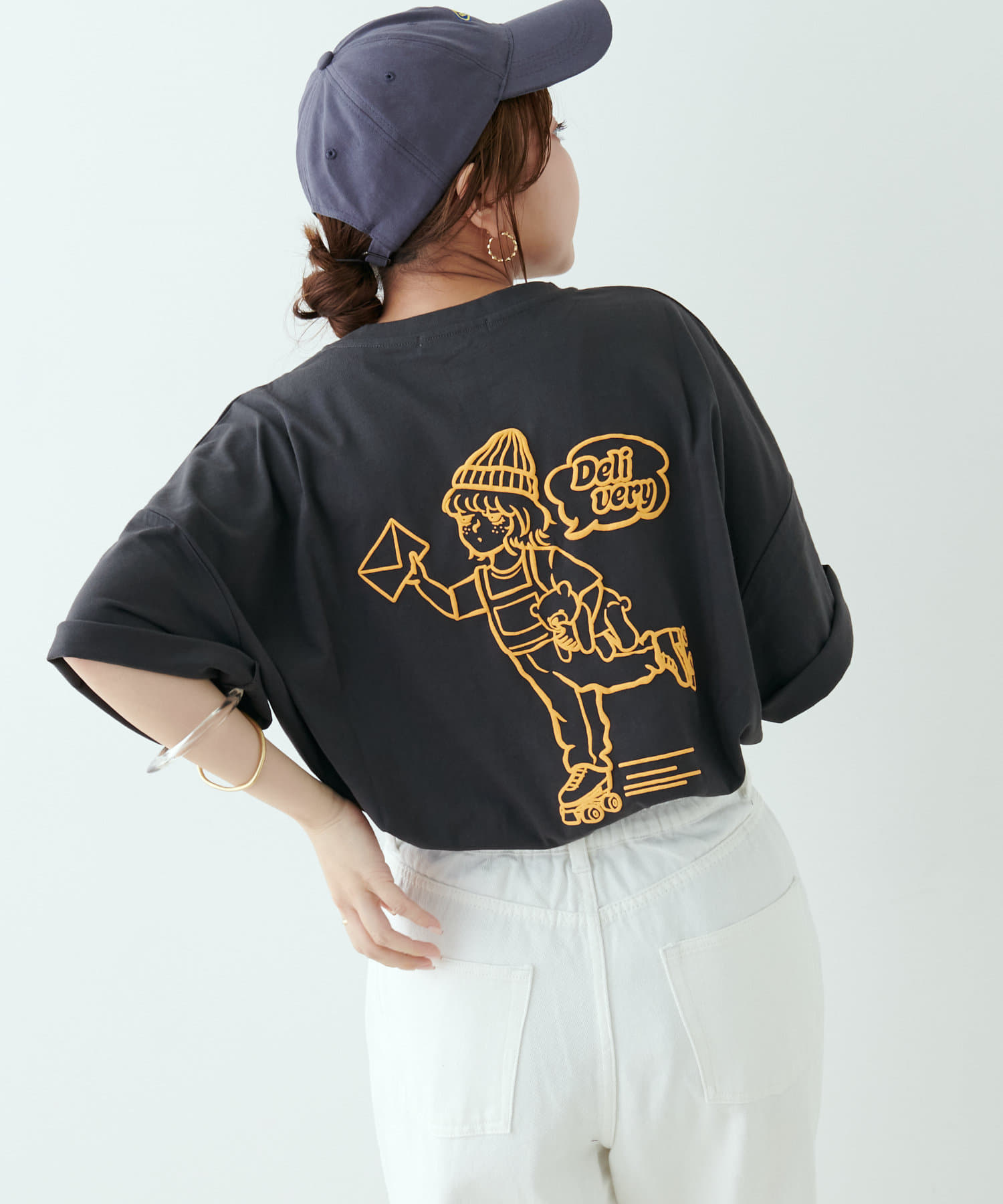 人気の女の子プリント】デリバリーガールプリントBIGTシャツ | NICE