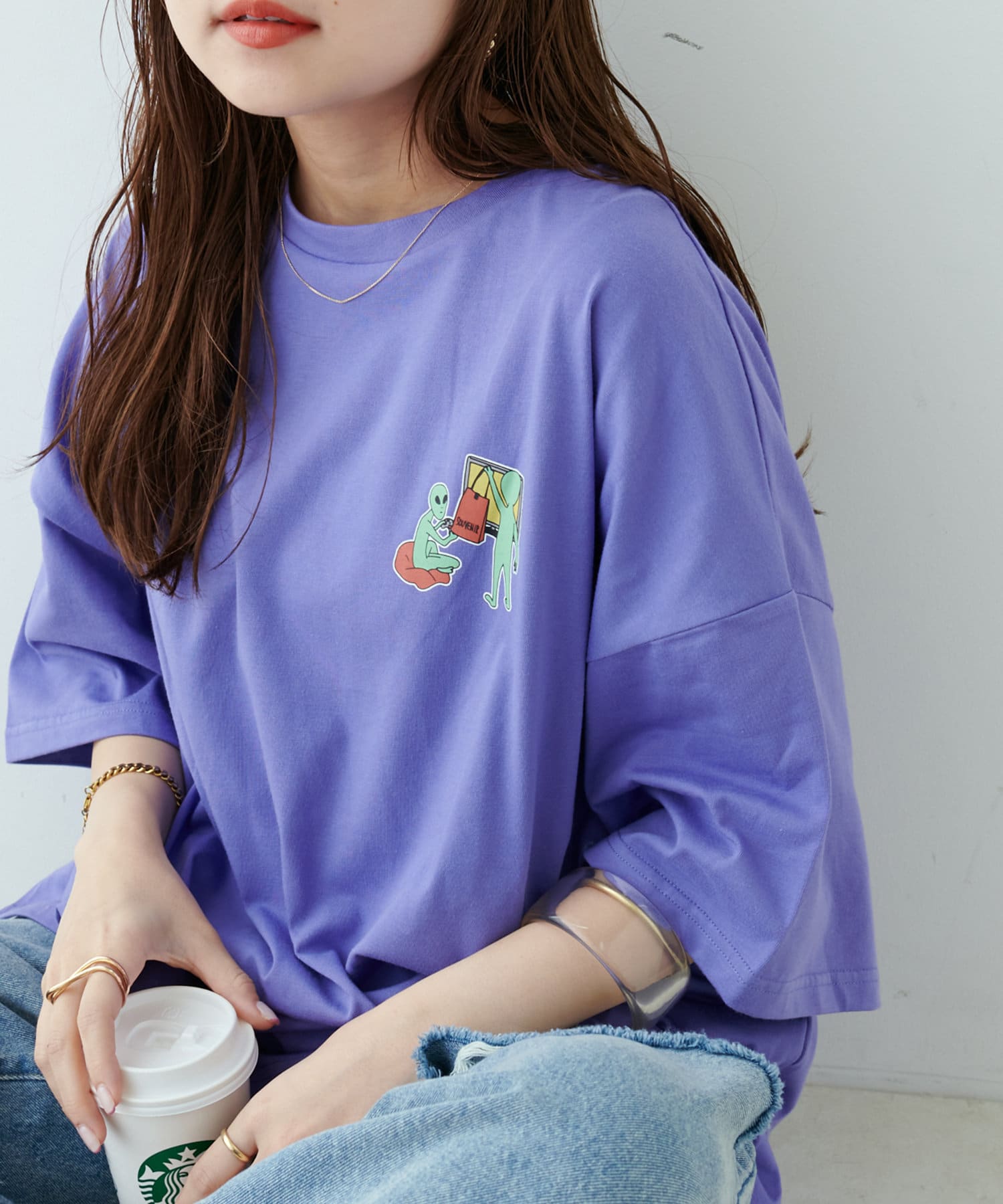 NICE CLAUP / OLIVE des OLIVE OUTLET(ナイスクラップ  / オリーブ デ オリーブ アウトレット) 【ルーズに着られるプリントT】地球旅行プリントBIG Tシャツ