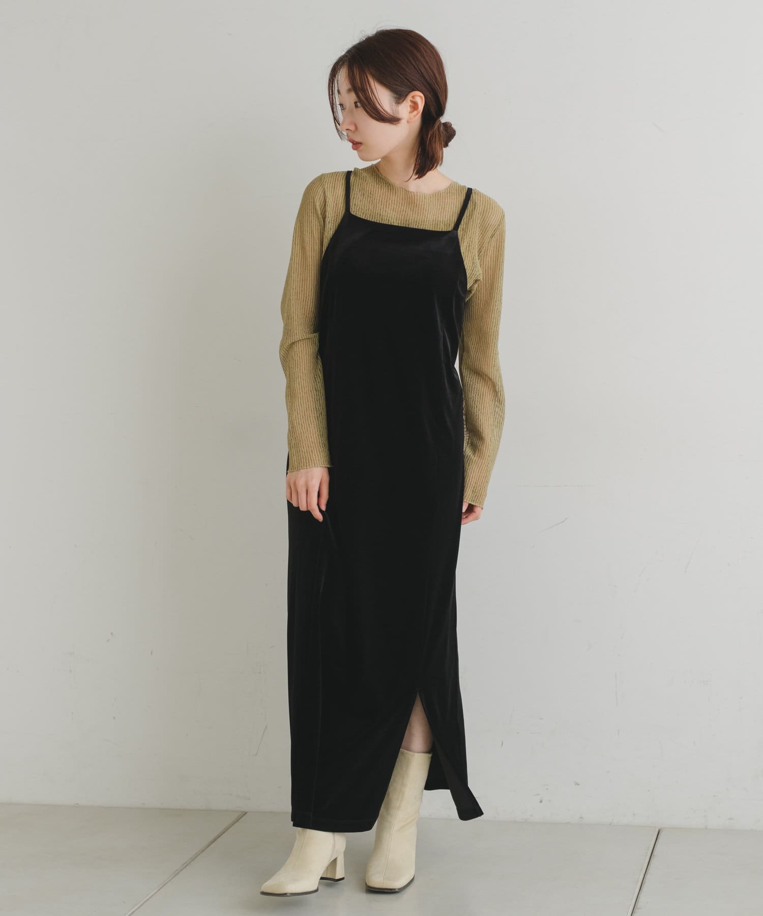 ベロアオパールワンピース Kastane