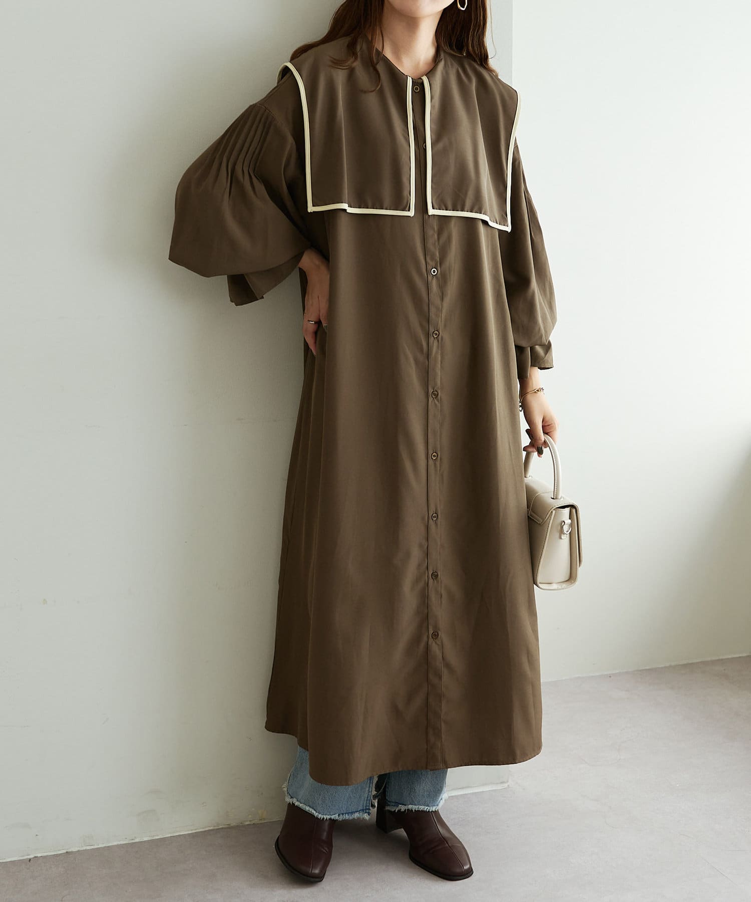 【美品】ビリティスディセッタンノーカラーコート ワンピース ベルト コサージュ yuni（ユニ ）の「○コットン ピンタック セパレートカラー