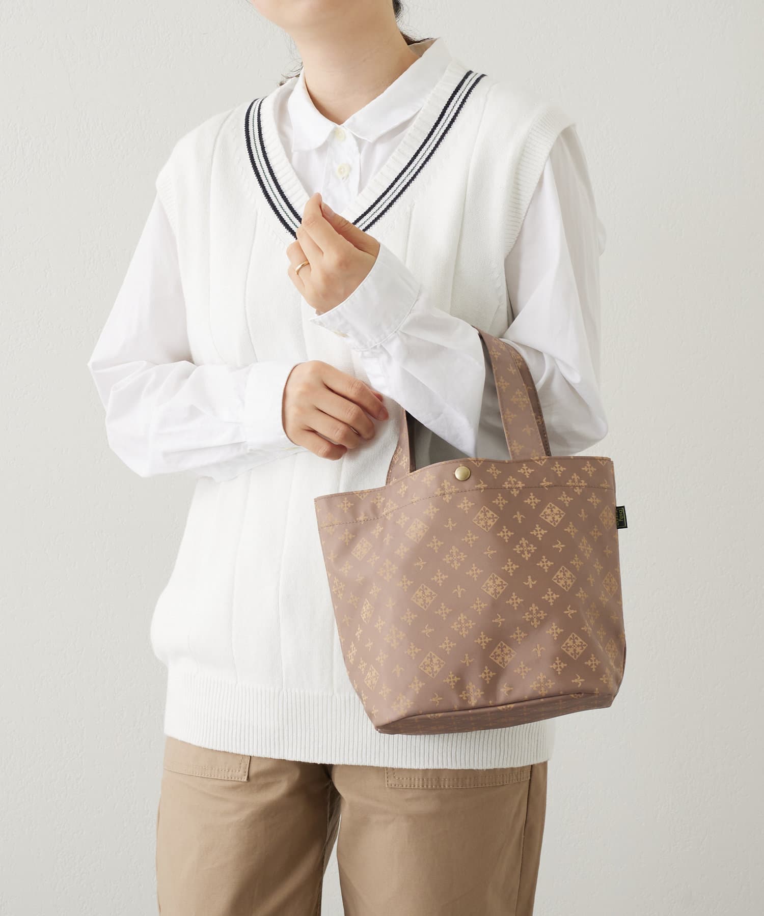 ナイロンジャガード 底丸トートバッグ 小 Daily Russet デイリー ラシット レディース Pal Closet パルクローゼット パルグループ公式ファッション通販サイト