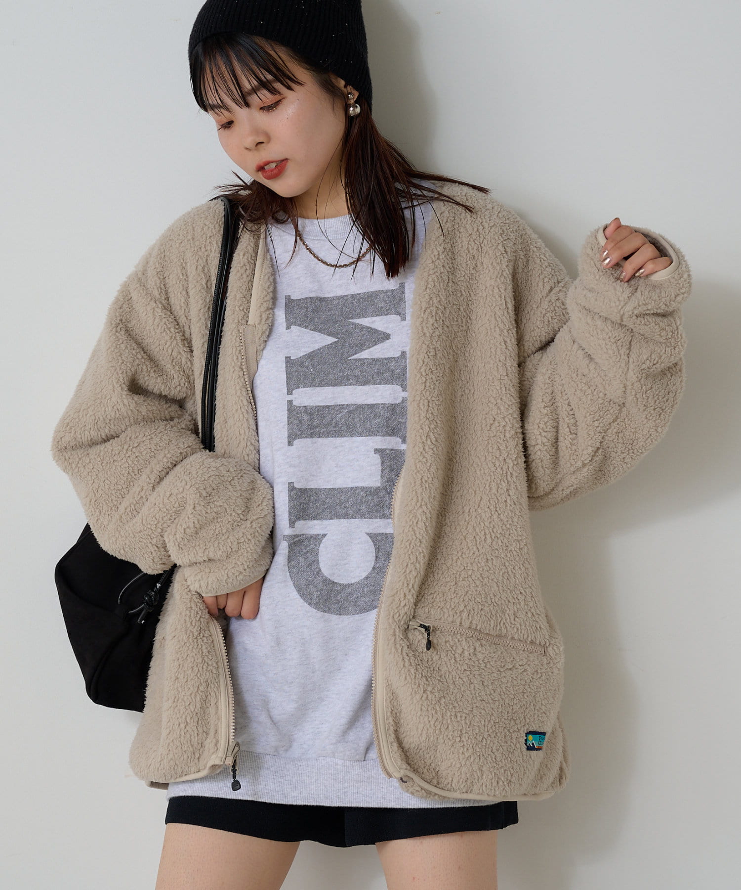 シンセティックレザーハイネックショートジャケット CALLNE 