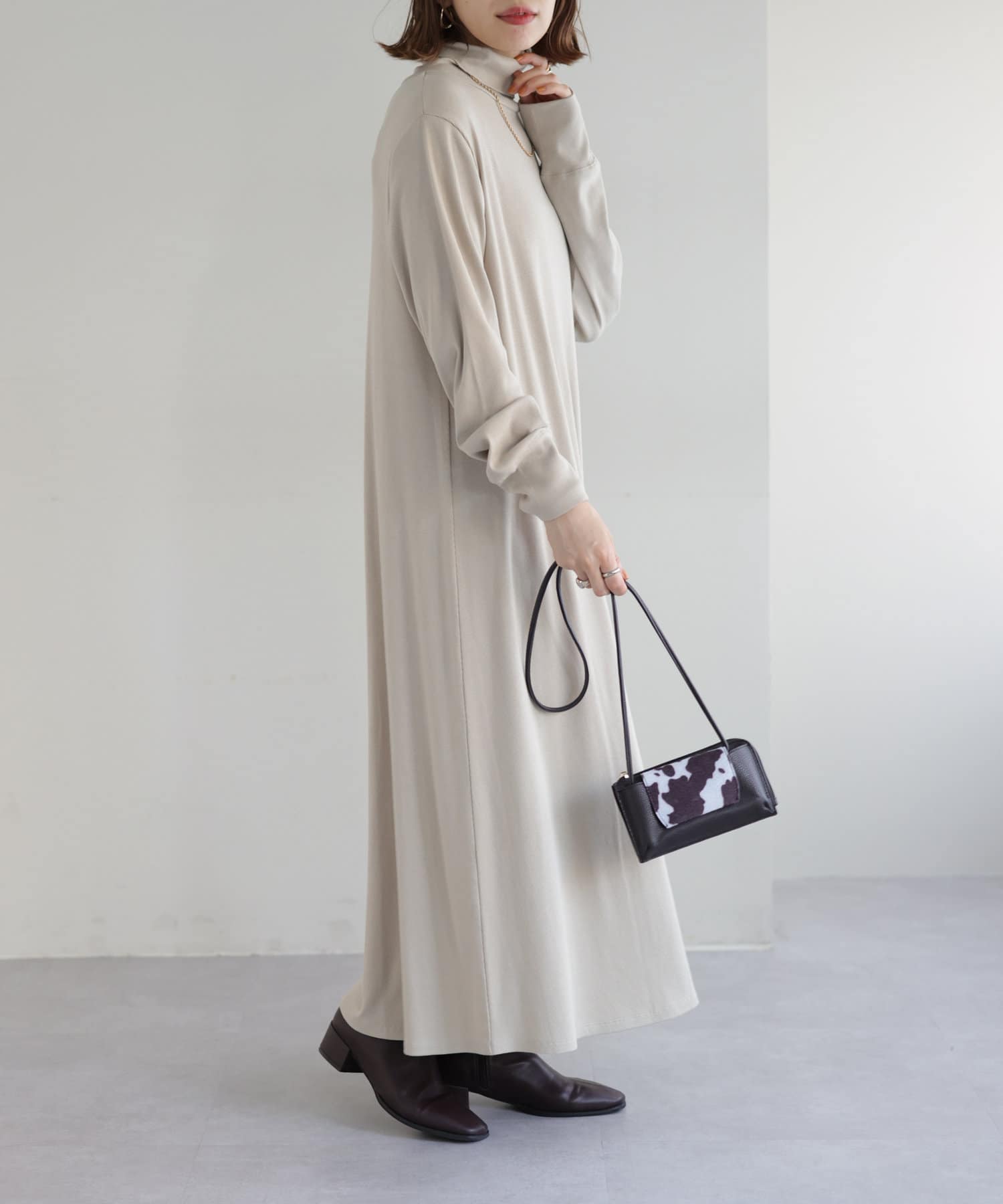 Web限定 リブタートルワンピース Discoat ディスコート レディース Pal Closet パルクローゼット パルグループ公式ファッション通販サイト