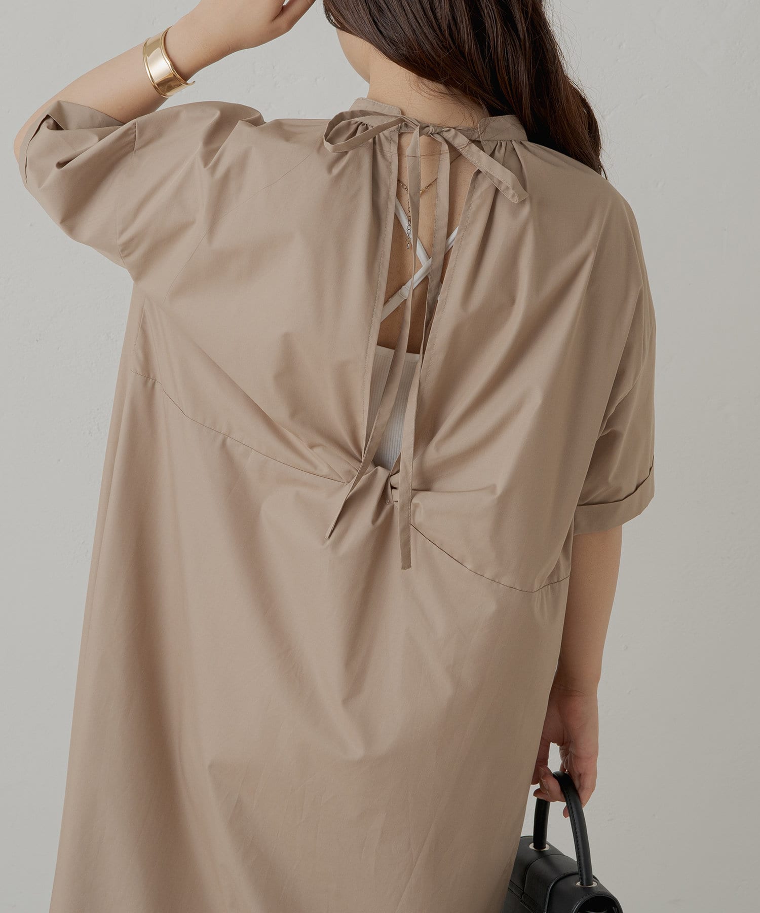 大人シリーズ】バックハダ見せシャツワンピース | NICE CLAUP / OLIVE