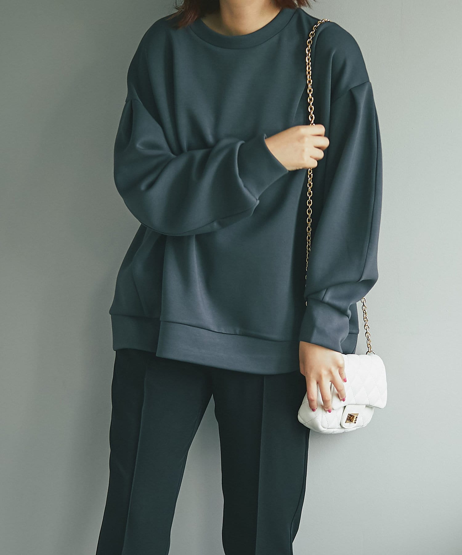 un dix cors(アンディコール) 【肌触り抜群】ダンボールボリューム袖プルオーバー