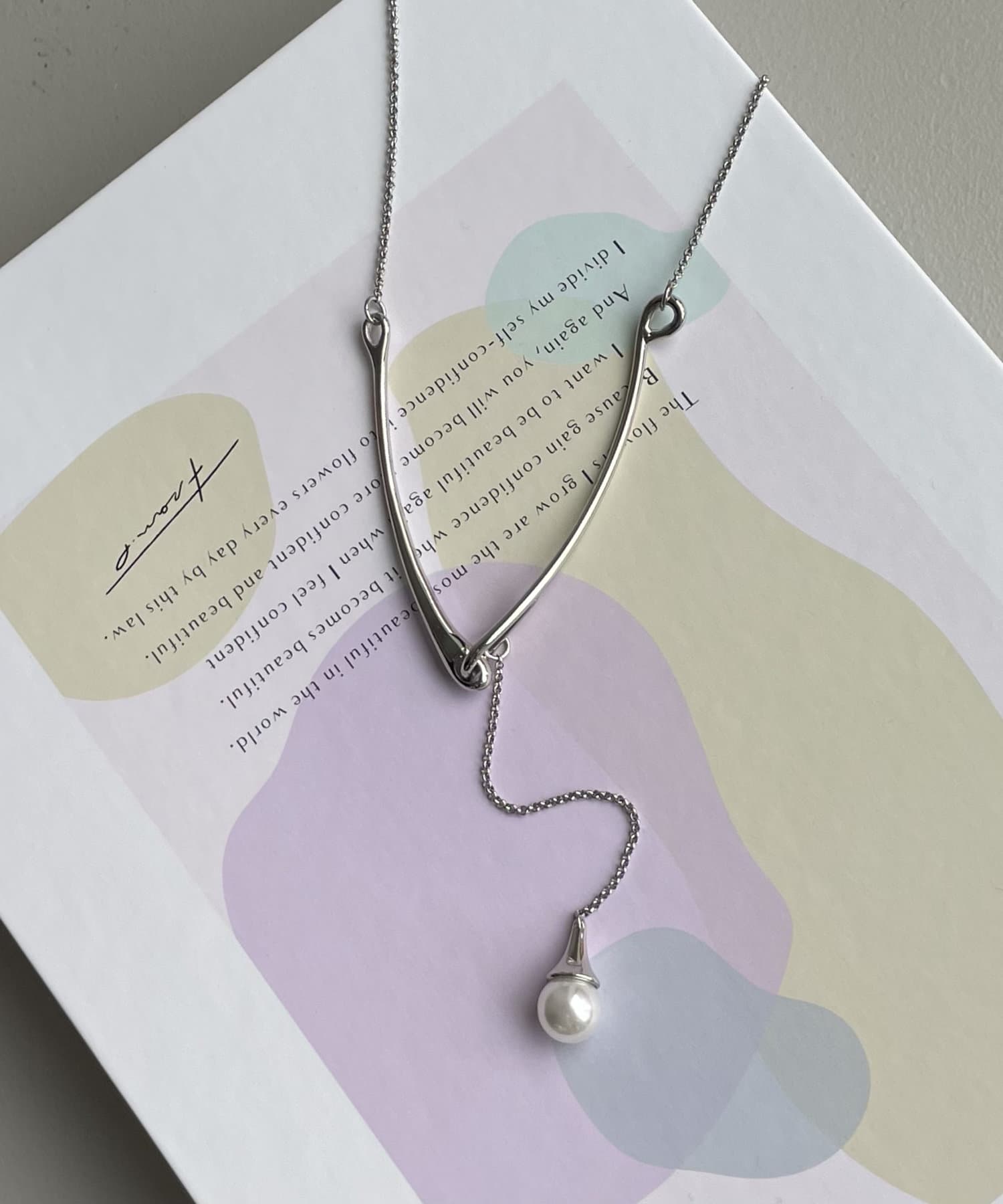 un dix cors(アンディコール) 【GOLDY(ゴールディ)】Y字パールネックレス