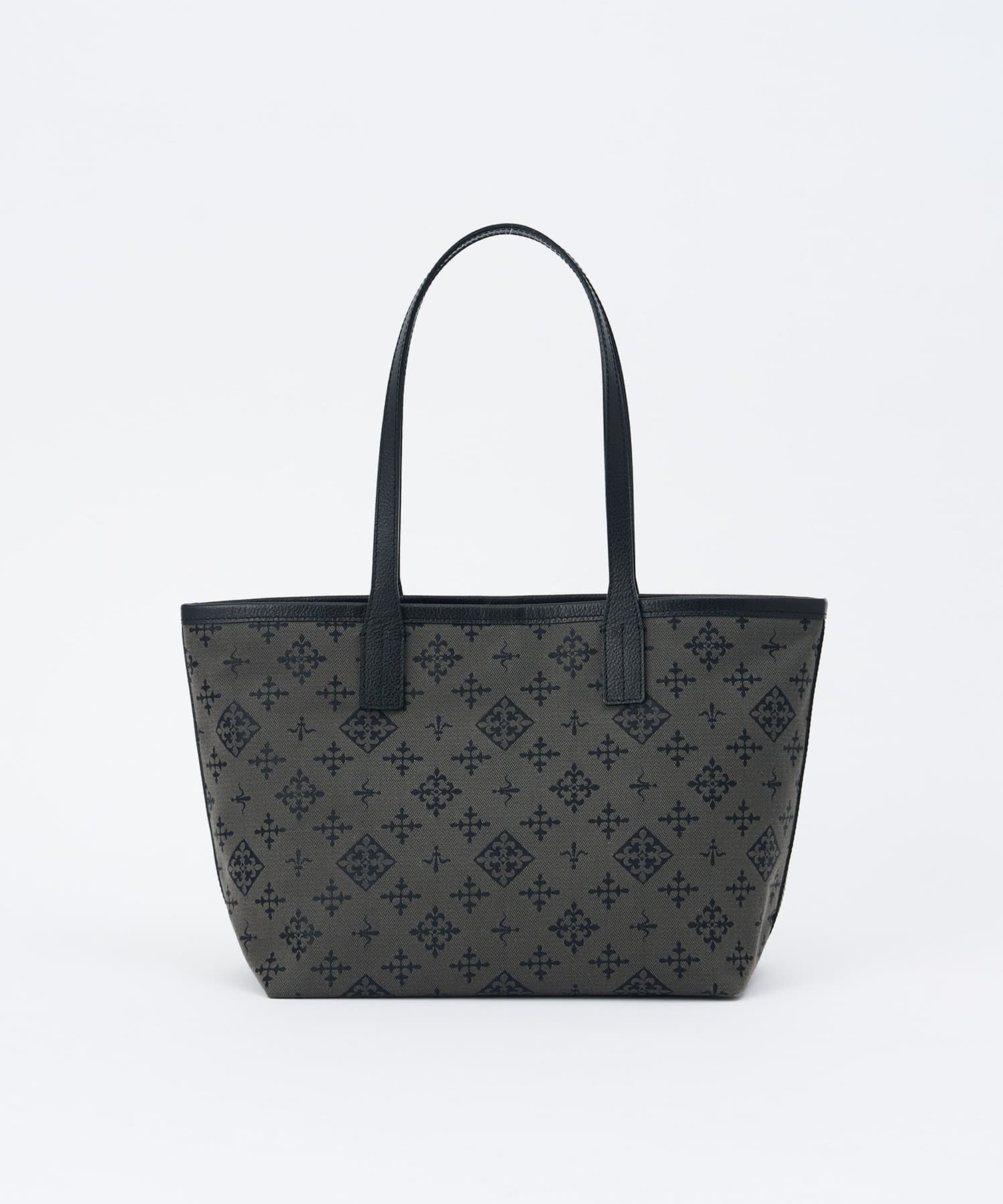 ビジネスにも◎】ミニマルトート 2サイズ徹底比較☆ - russet(ラシット