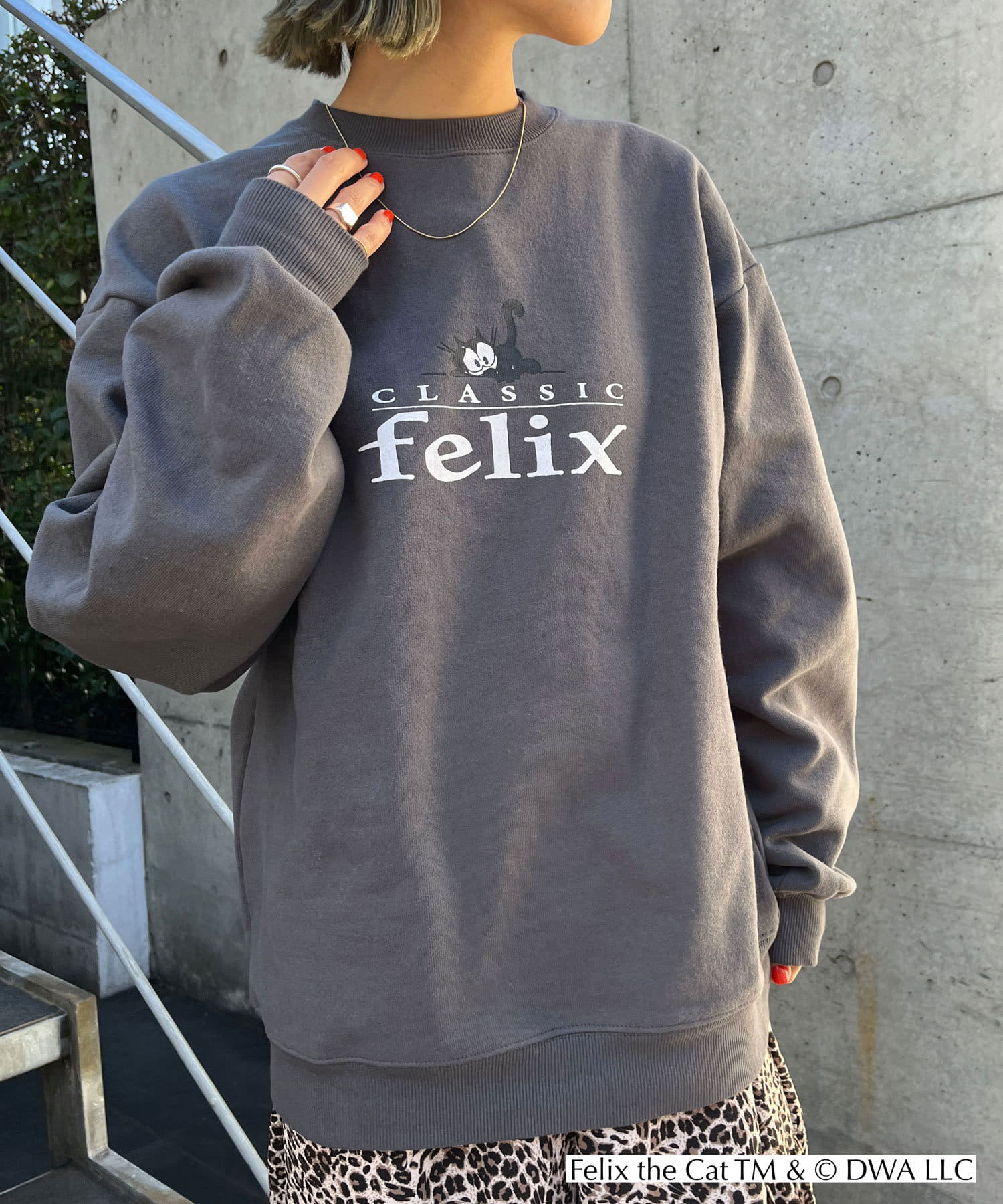 【Omekashi×ユニバーサル】FELIX 裏起毛スウェット Omekashi×ユニバーサル】FELIX 裏起毛スウェット | Omekashi