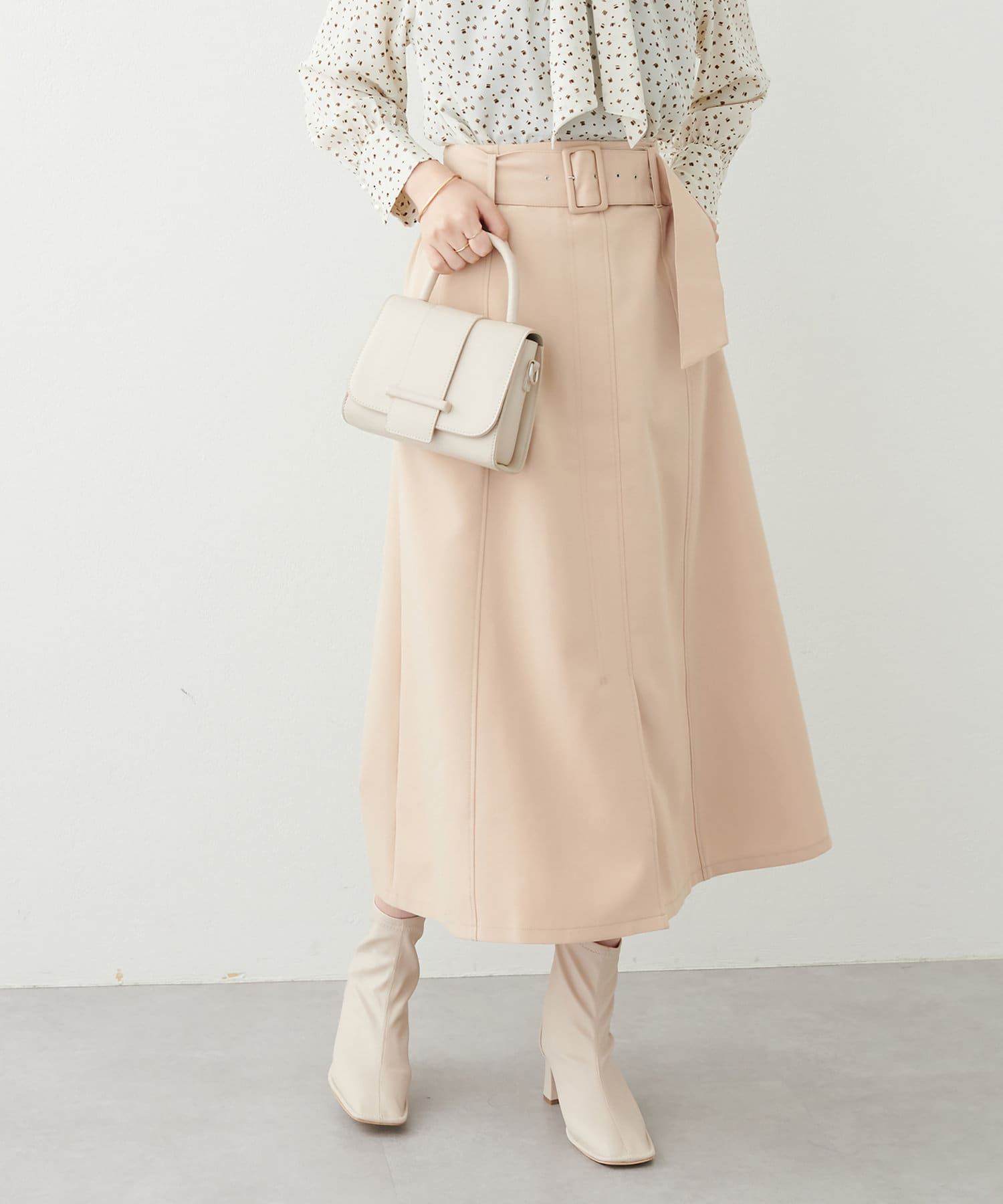 2022AWアイテム/ベルト付きキレイめAラインスカート | natural couture