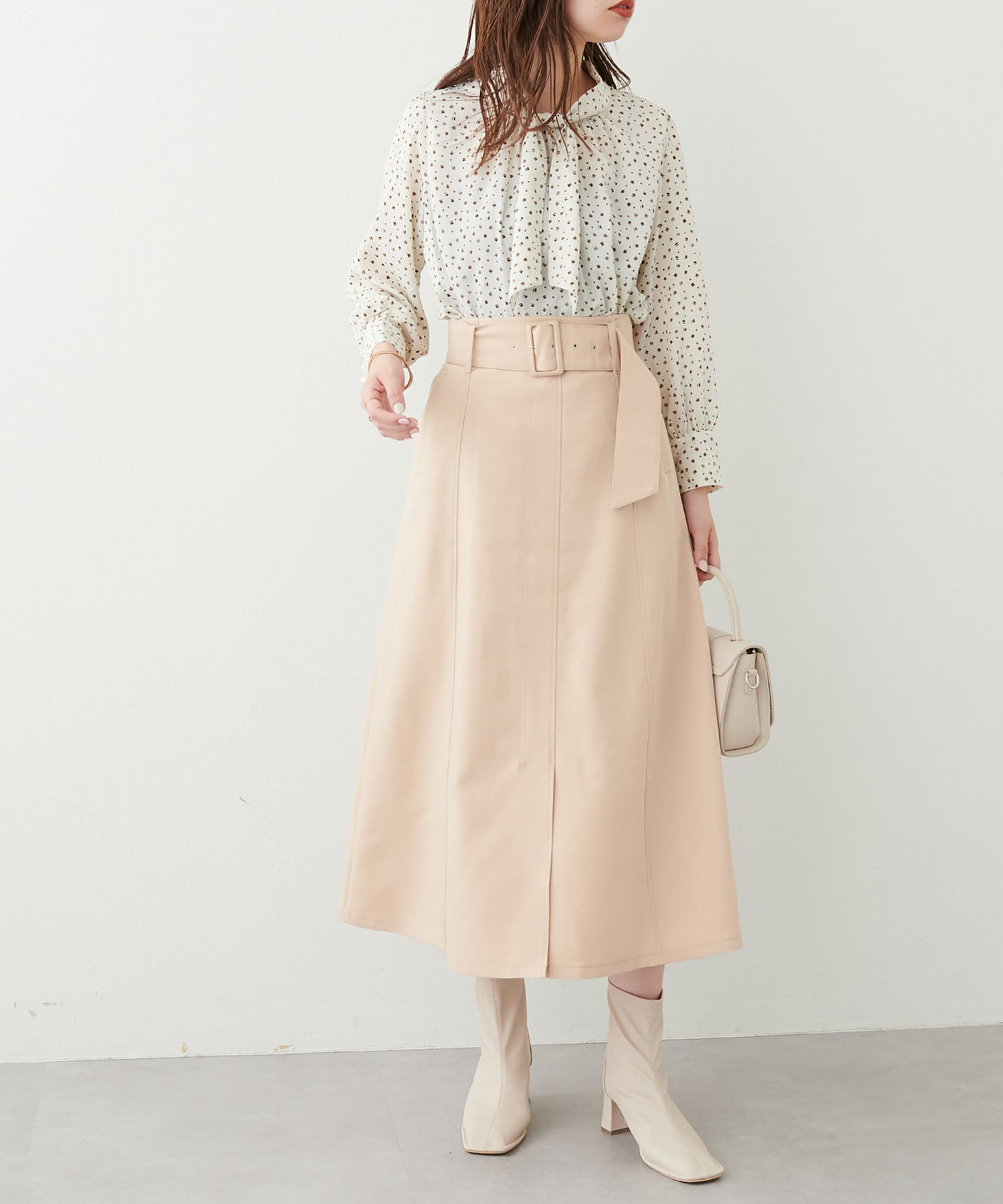 2022AWアイテム/ベルト付きキレイめAラインスカート | natural couture ...