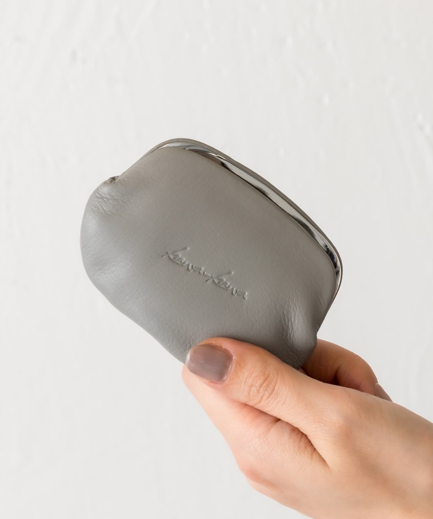 予約承り中】バックルがポイント☆バックル折り財布に新色登場