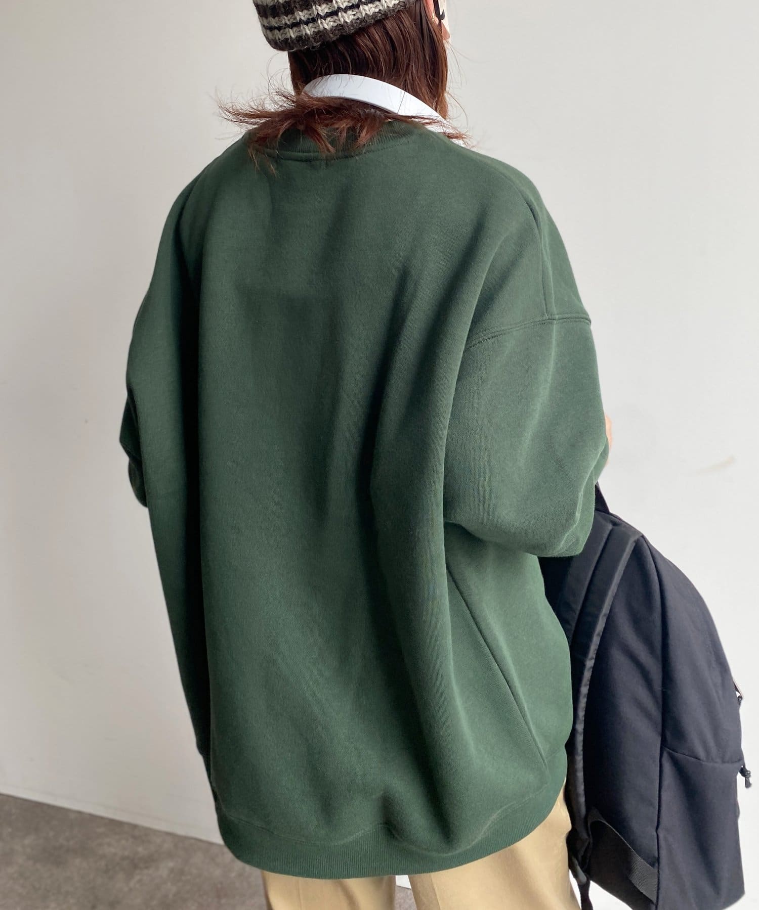 ..】1ポイント刺繍 裏起毛クルーネックスウェット | CPCM