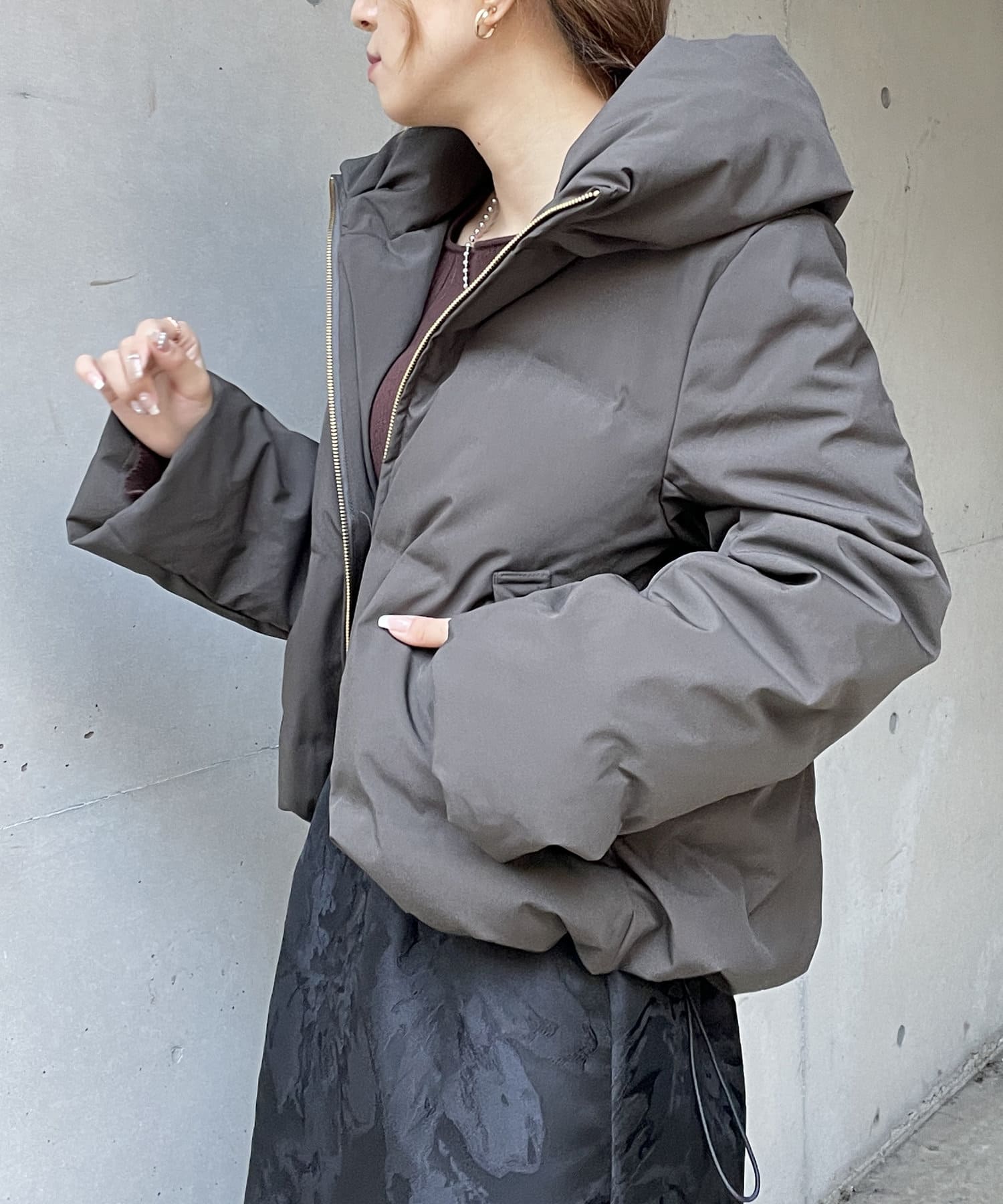 裾ドロストショールカラーショートダウン | Thevon.(ゼヴォン